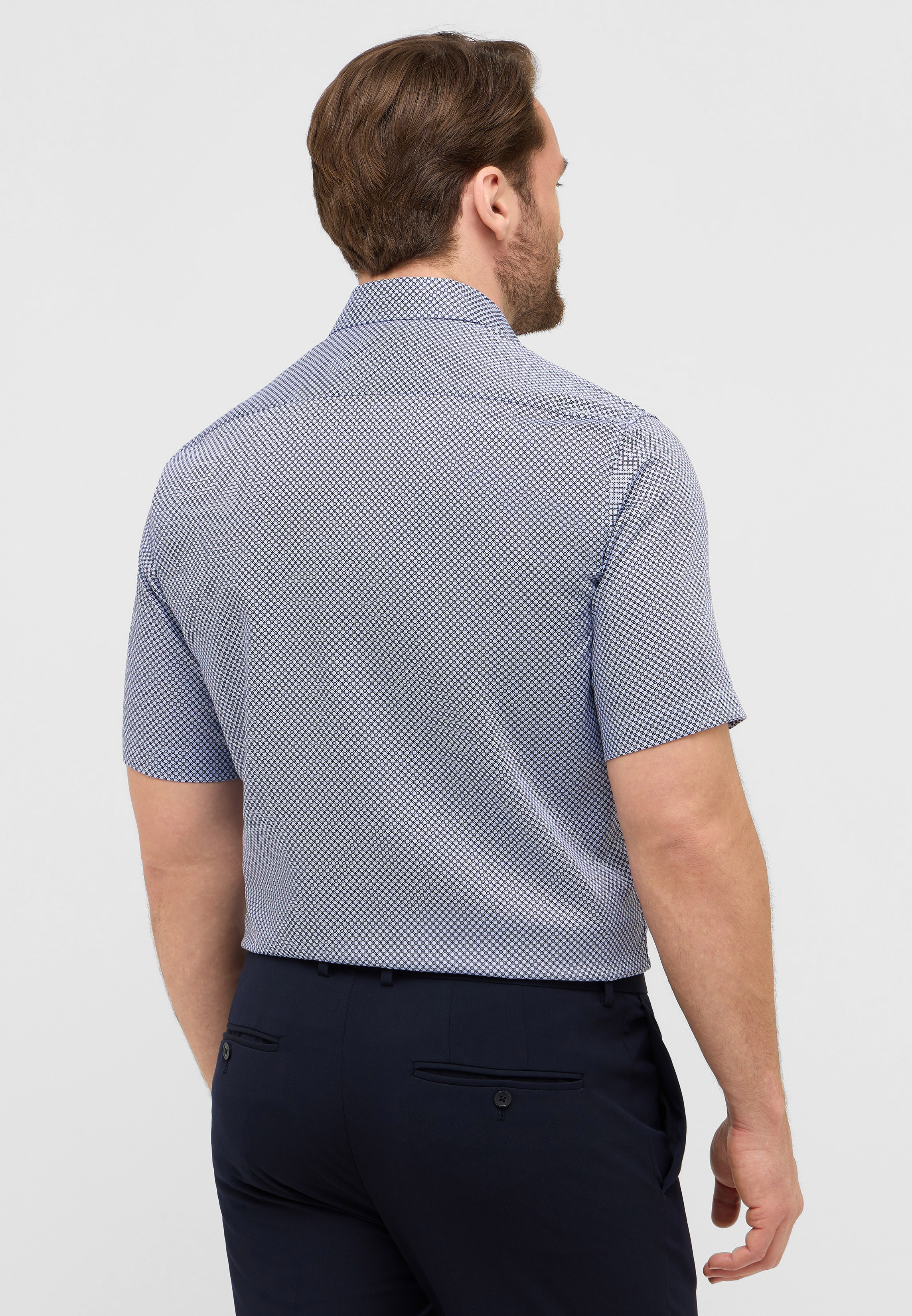 ETERNA_fall_winter-2025_01_1SH15366-4220_14K181-_4-jpg