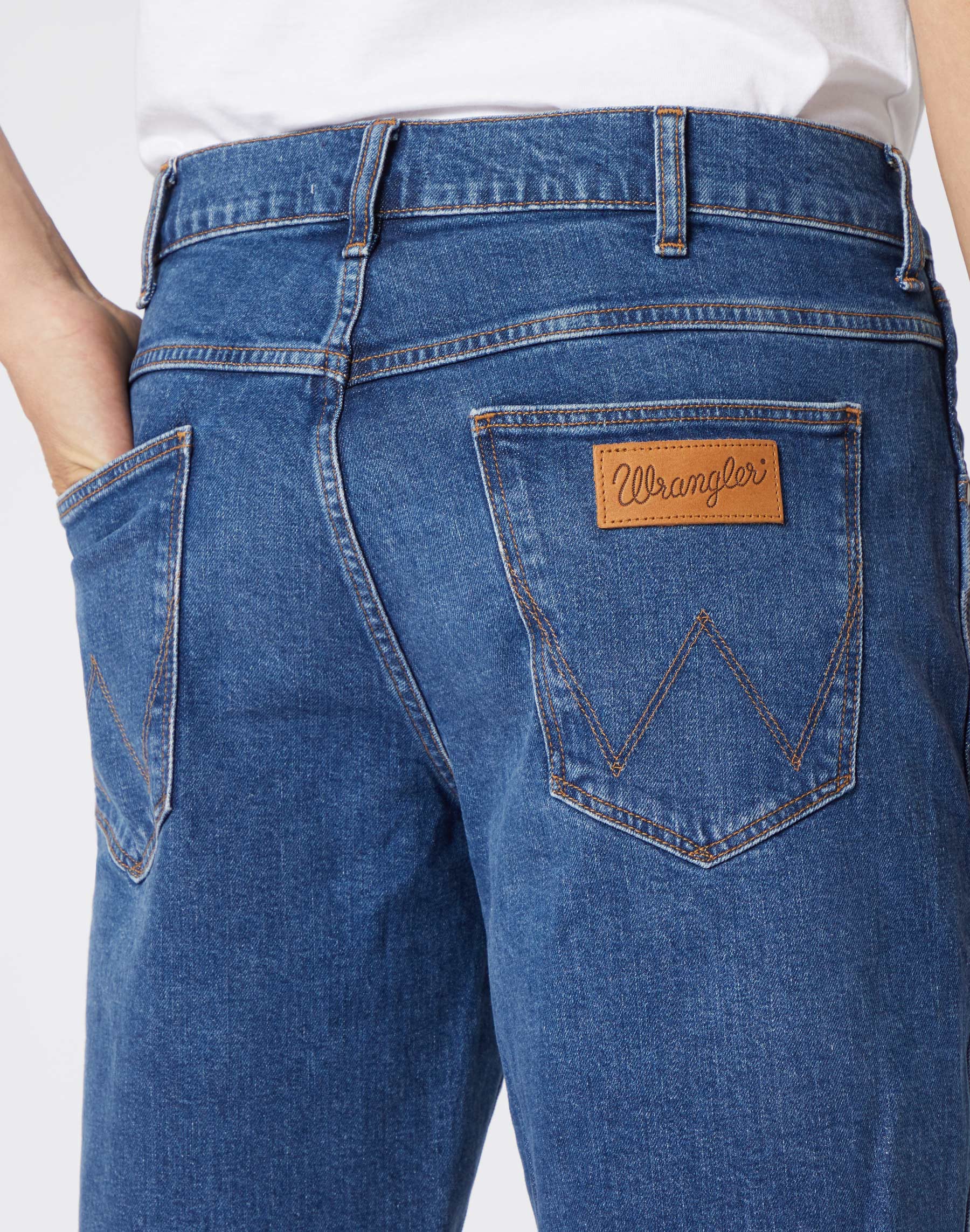 wrangler-5-pocket-short-cleaned-up-w14cm493m-wr-w14cm493mmXUzaKhxG9EHC