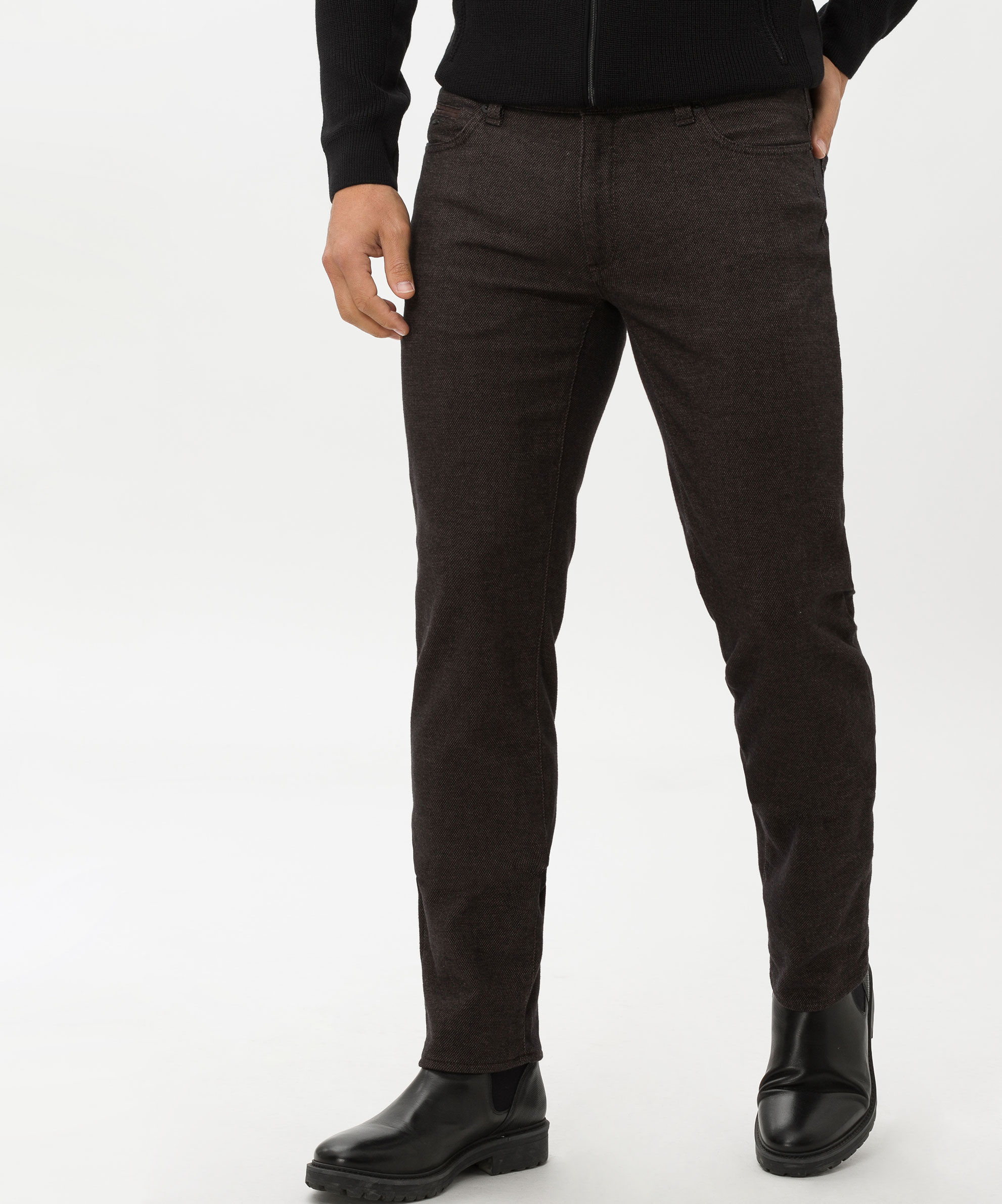 BRAX_221_52_851824_7863120_4