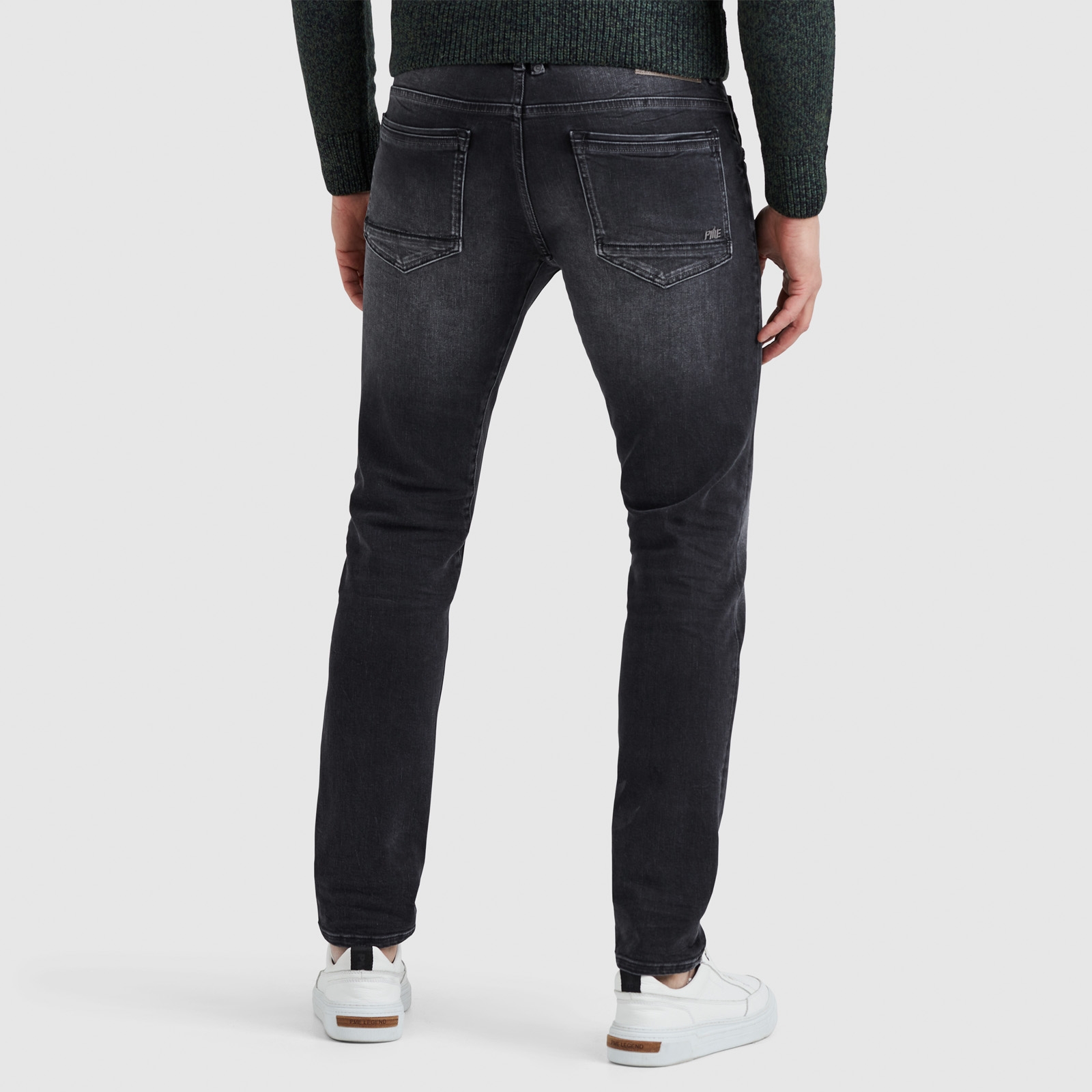 PME-Legend_PM-23-09_BFS_PTR2309728_2-jpg