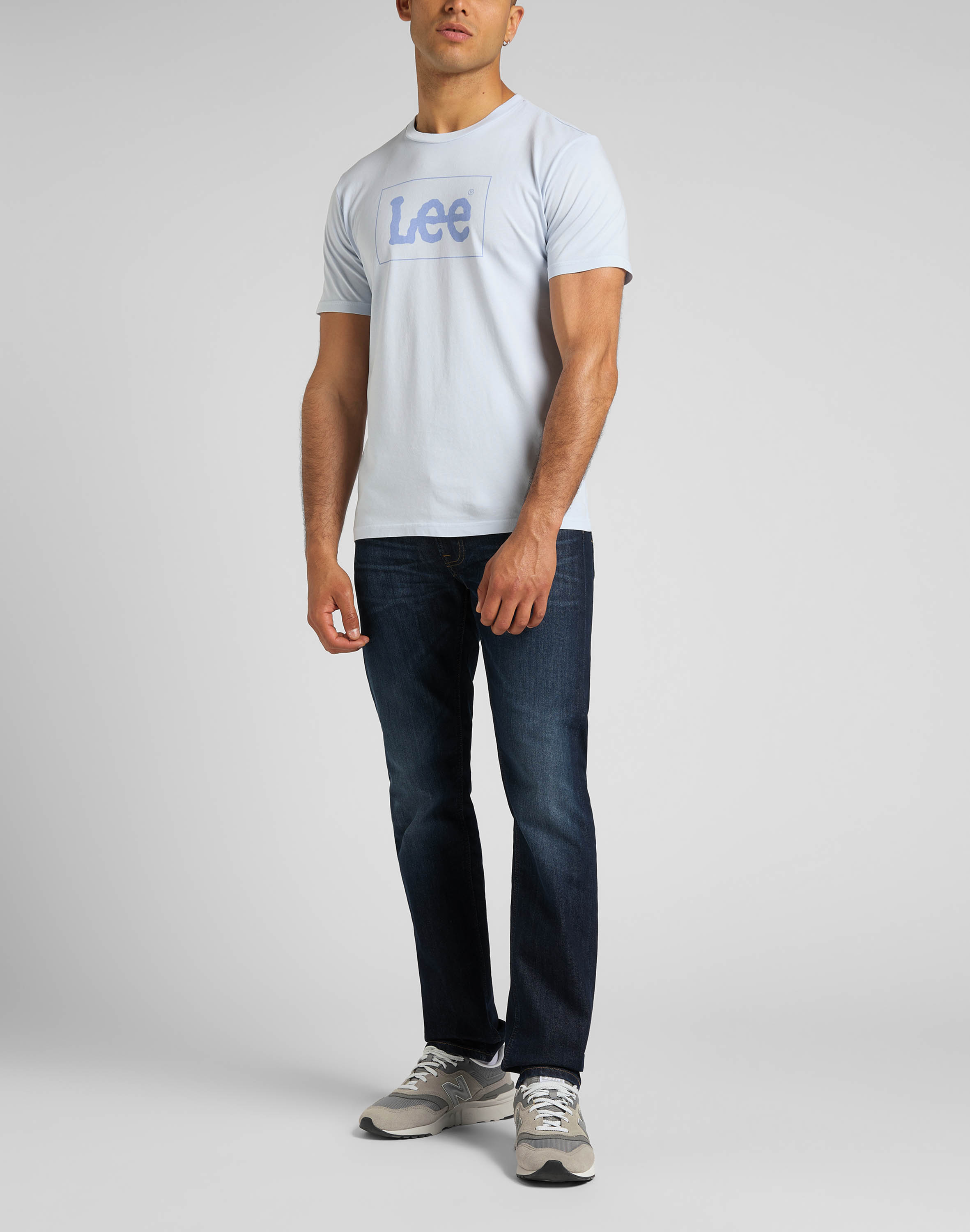 112318951_CF_3-1-jpg