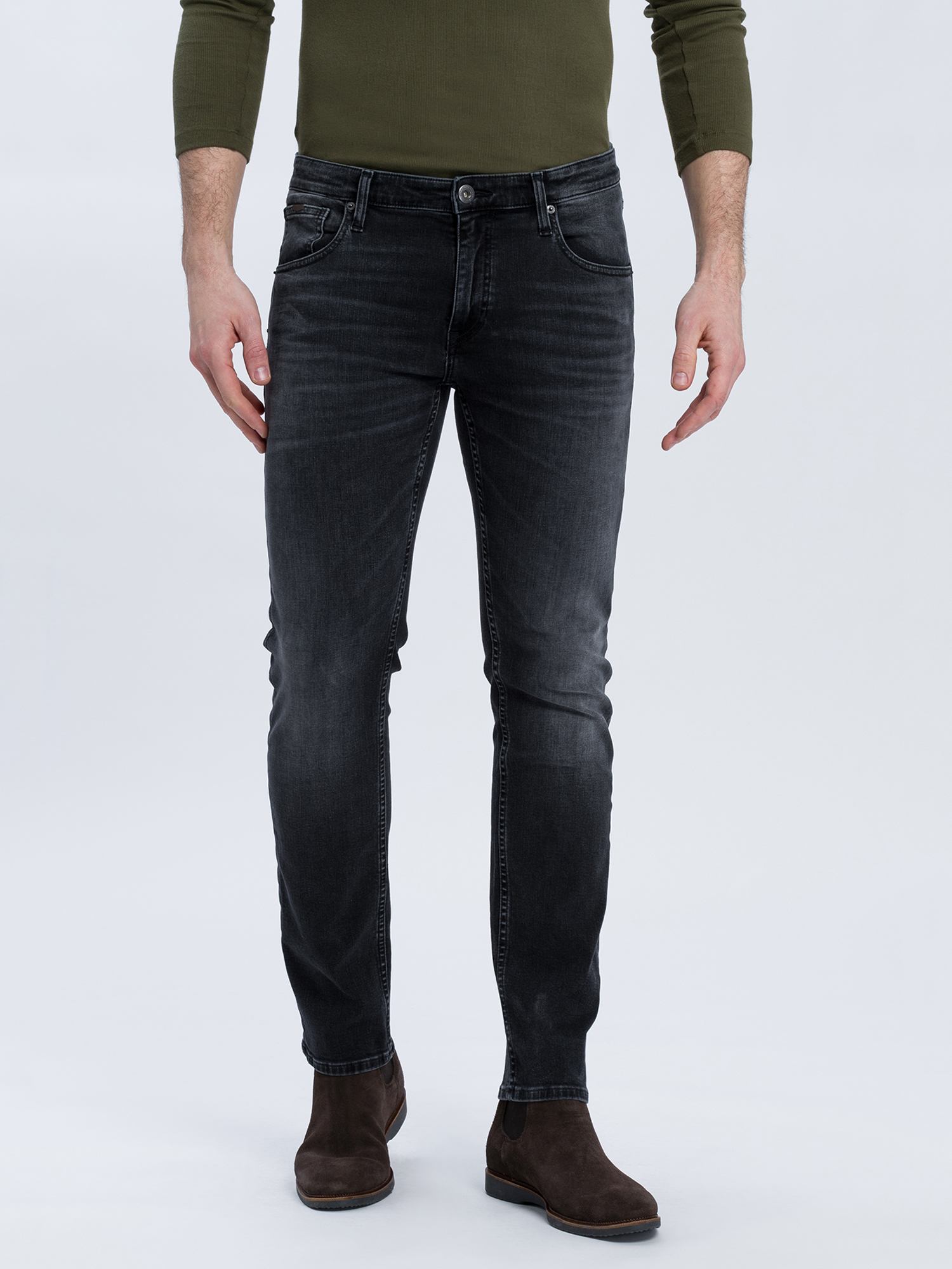 E_198_030_cross_jeans_null_1