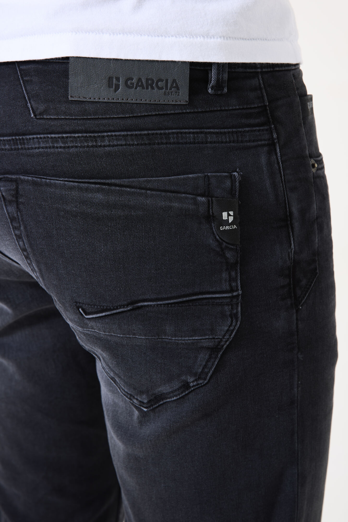 Garcia_NOS_9860_691-9860_2-jpg