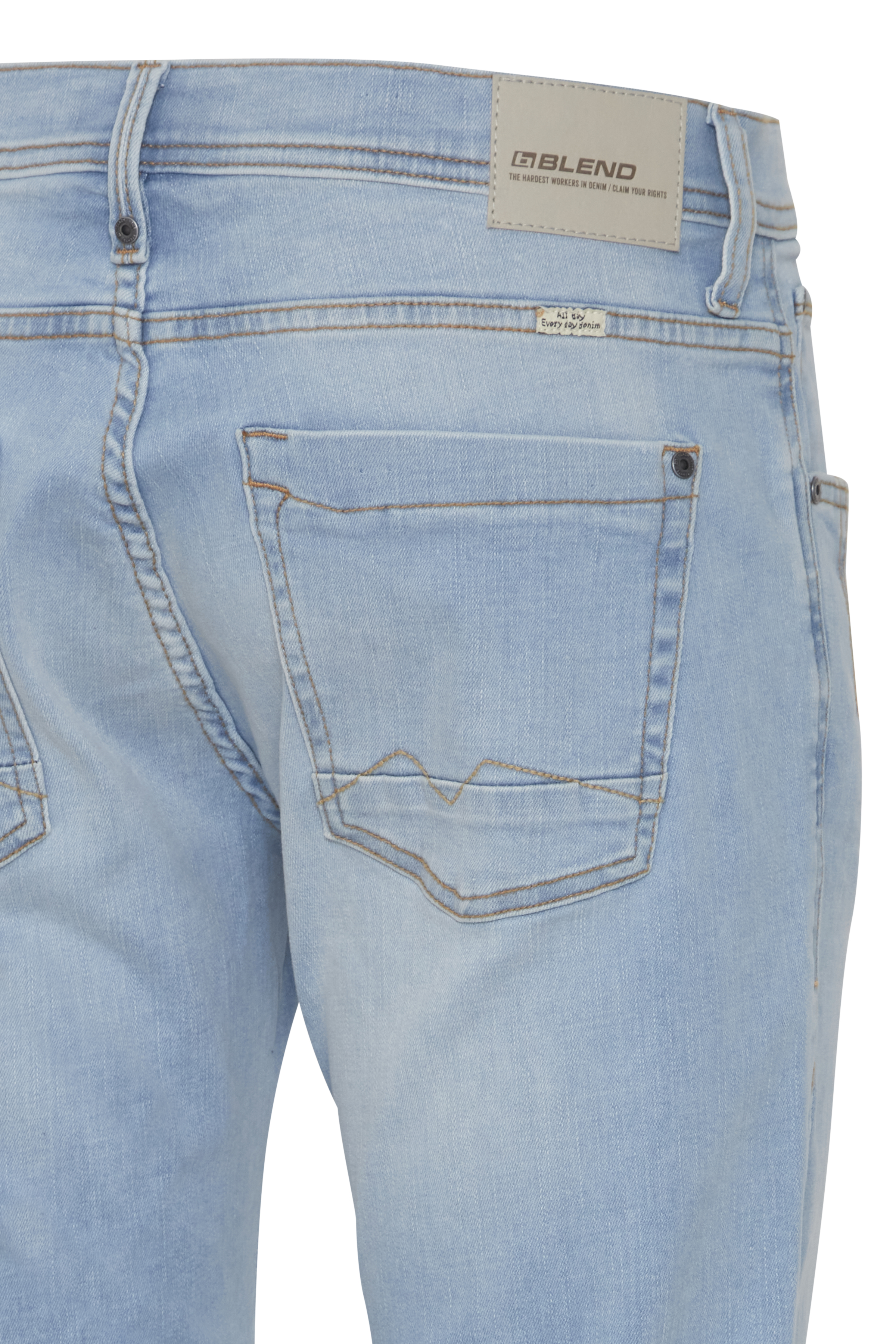 20712391_200288_300-jpg