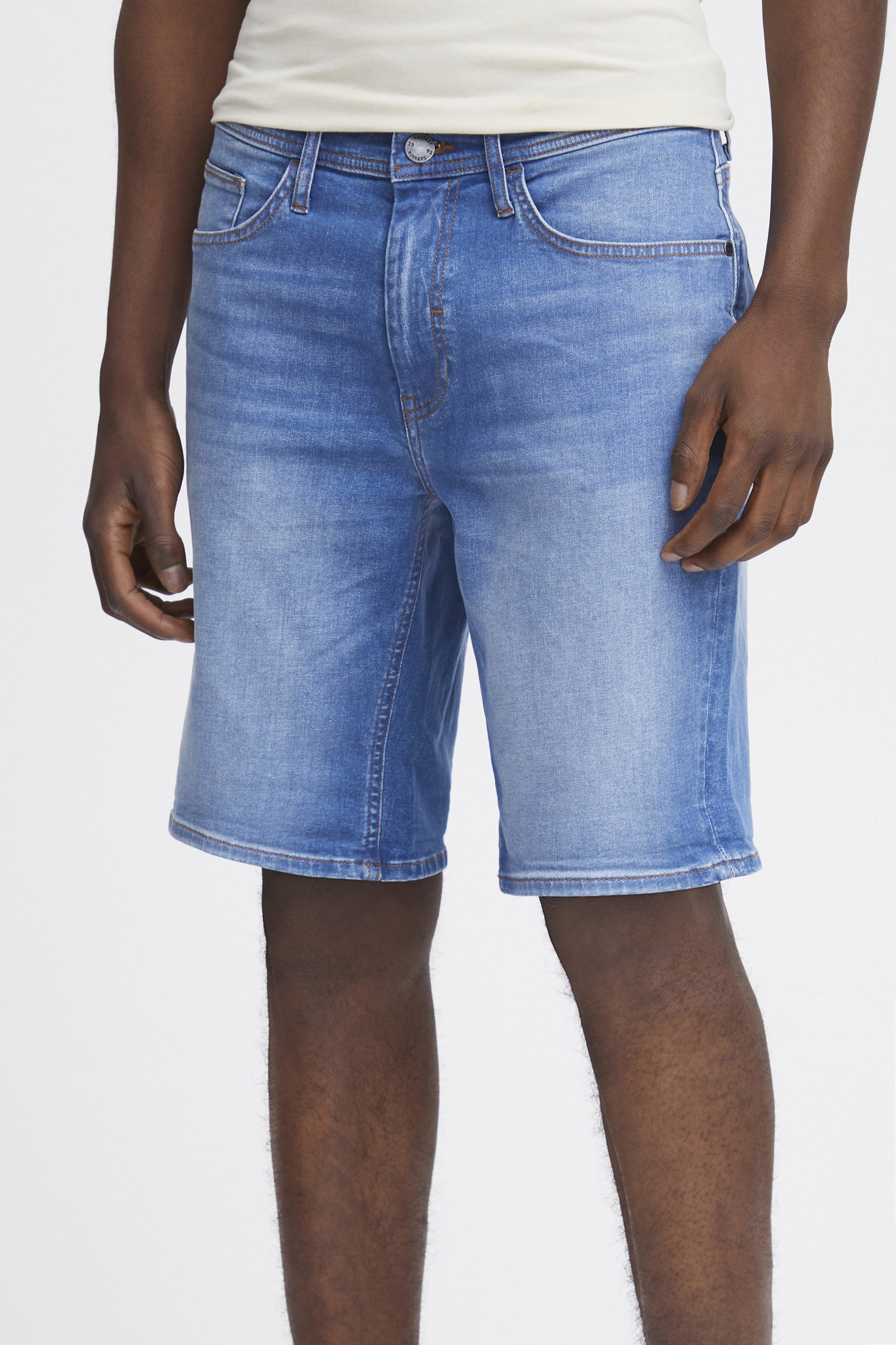 20713326_202769_600-jpg