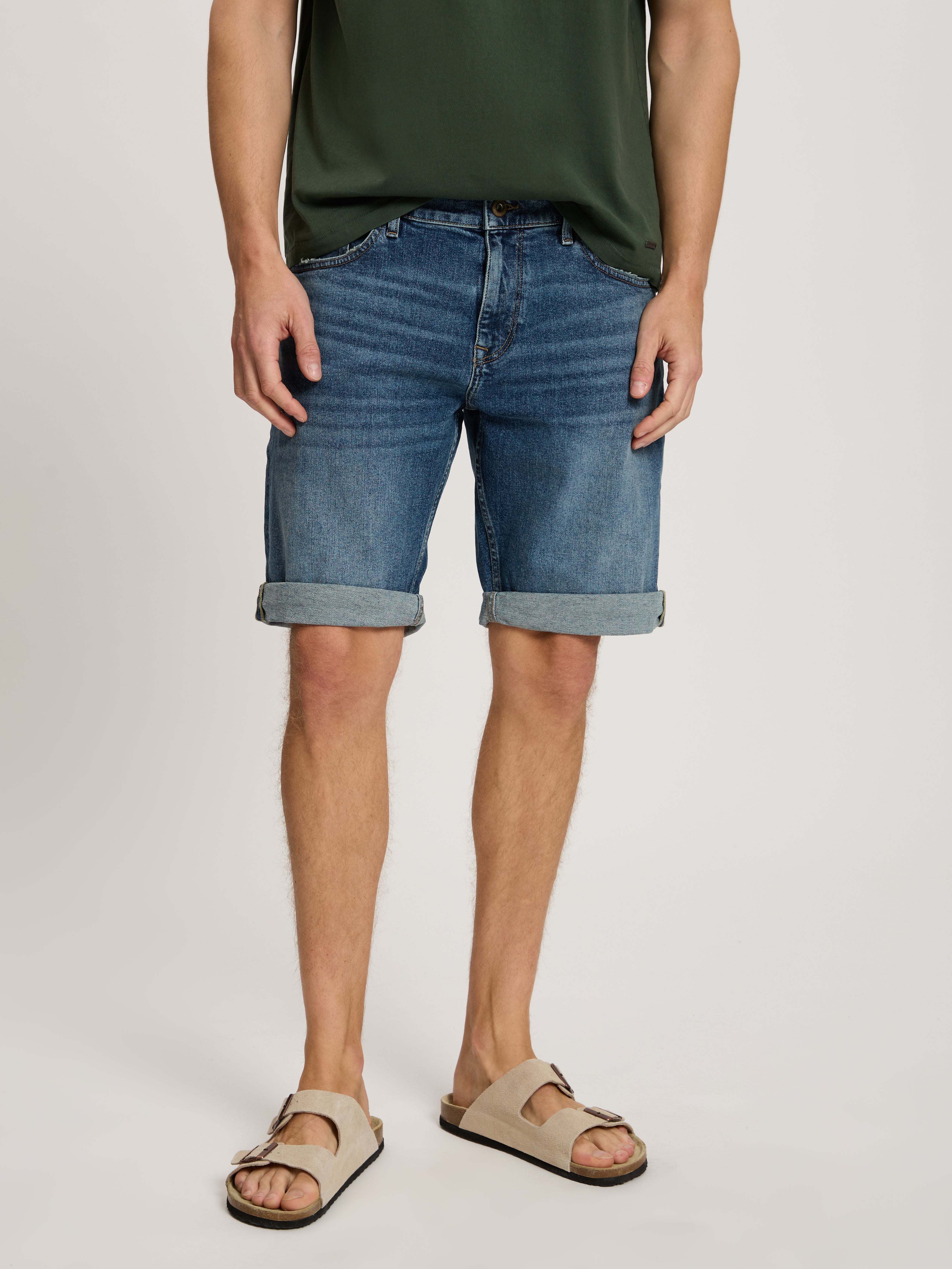 A_565_290_cross_jeans_null-1-jpg