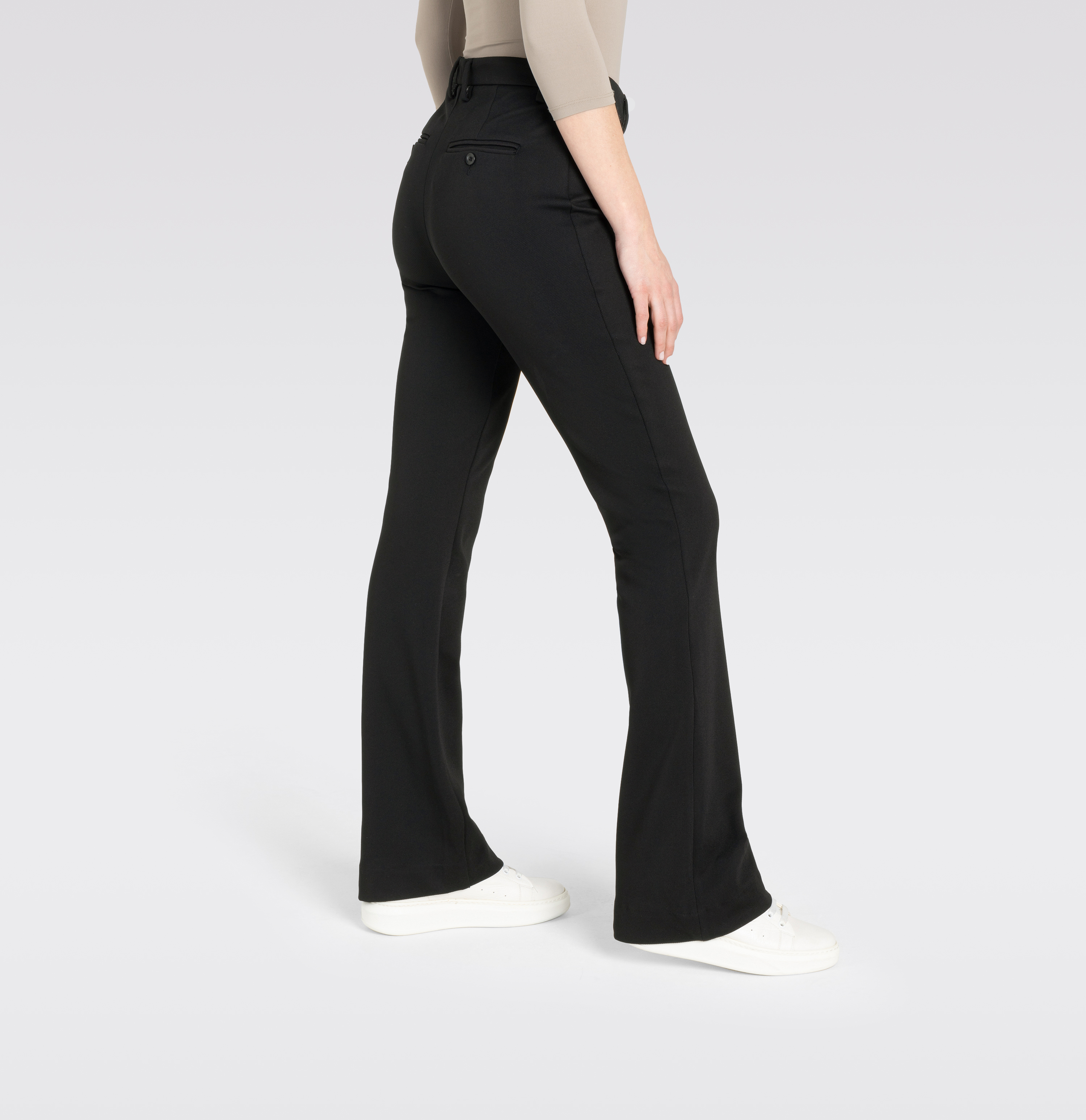 MAC_Autumn-2024_090_3415-00-0172L-090_11-jpg