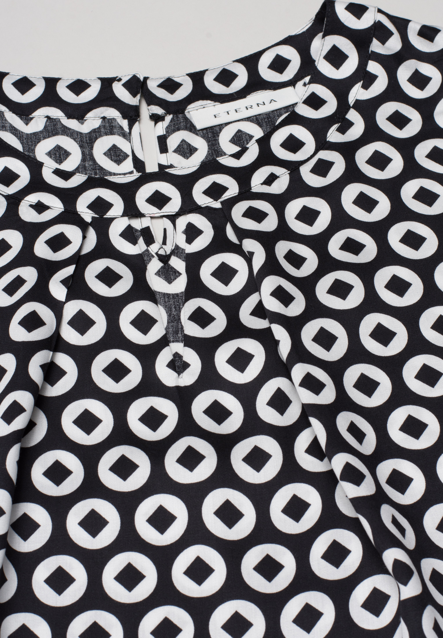eterna-bluse-classic-black-white-dot-7548-a737-39-et7548a737398HhfV9iSPWLAJ
