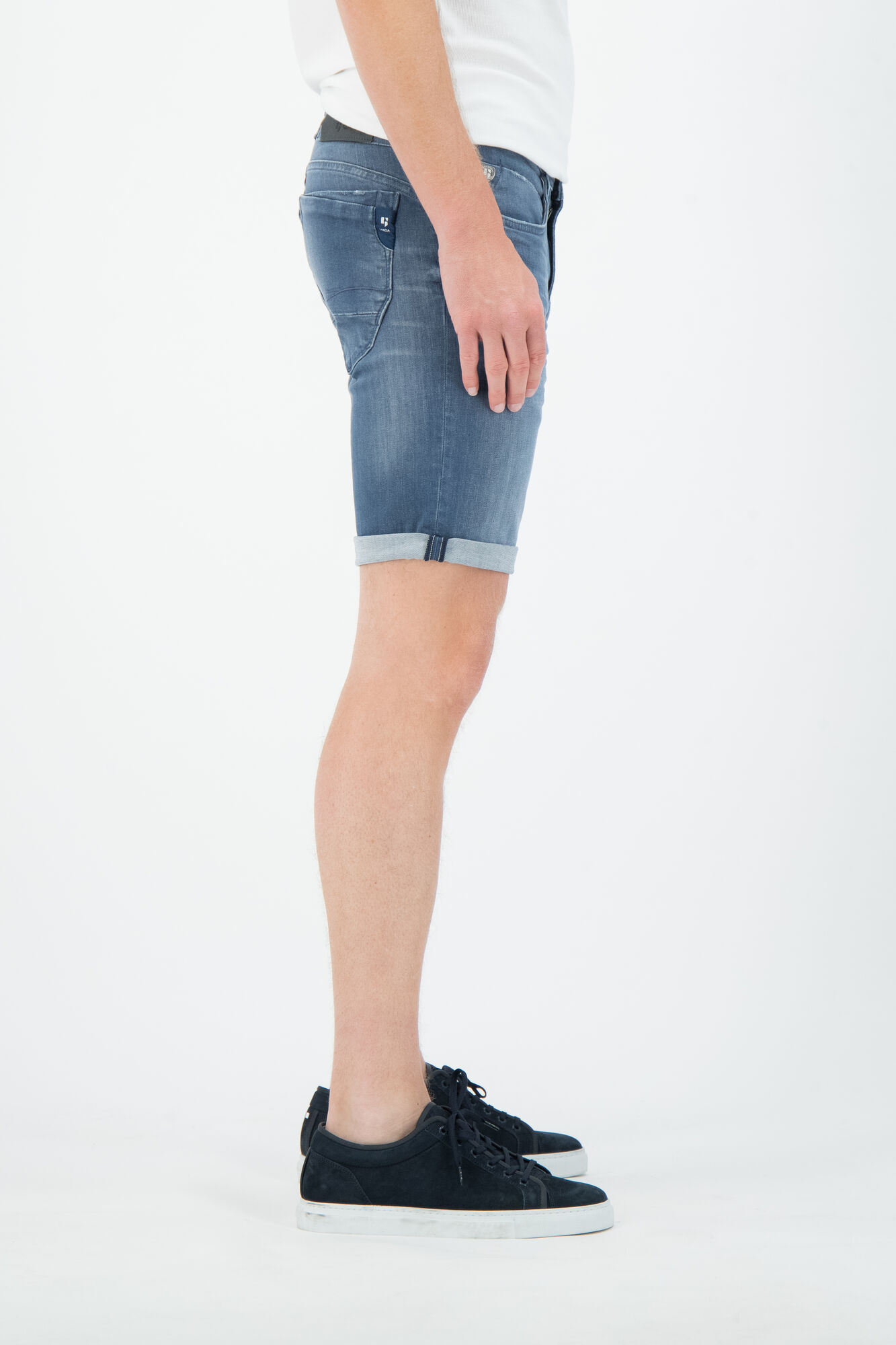 Garcia_springsummer-2021_3925_695-3925_2