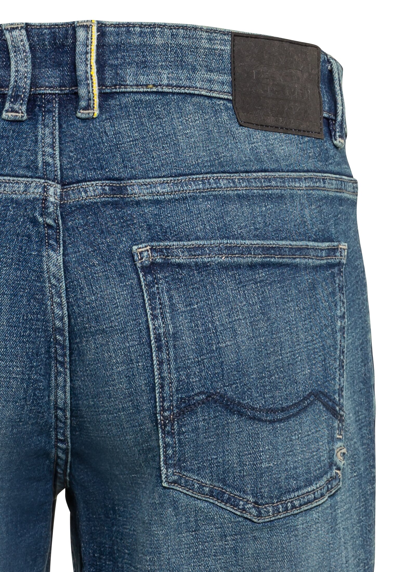 camel-active_23HW_82_488335-2D48-82_4-jpg