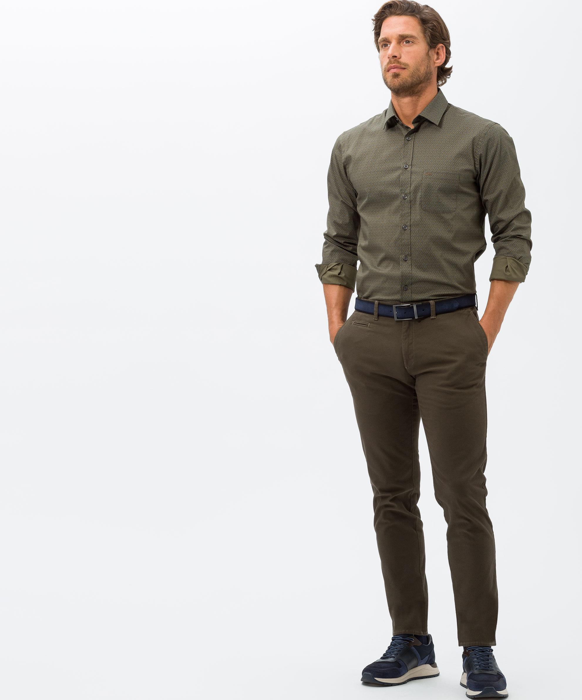 BRAX_221_32_851204_7882020_3