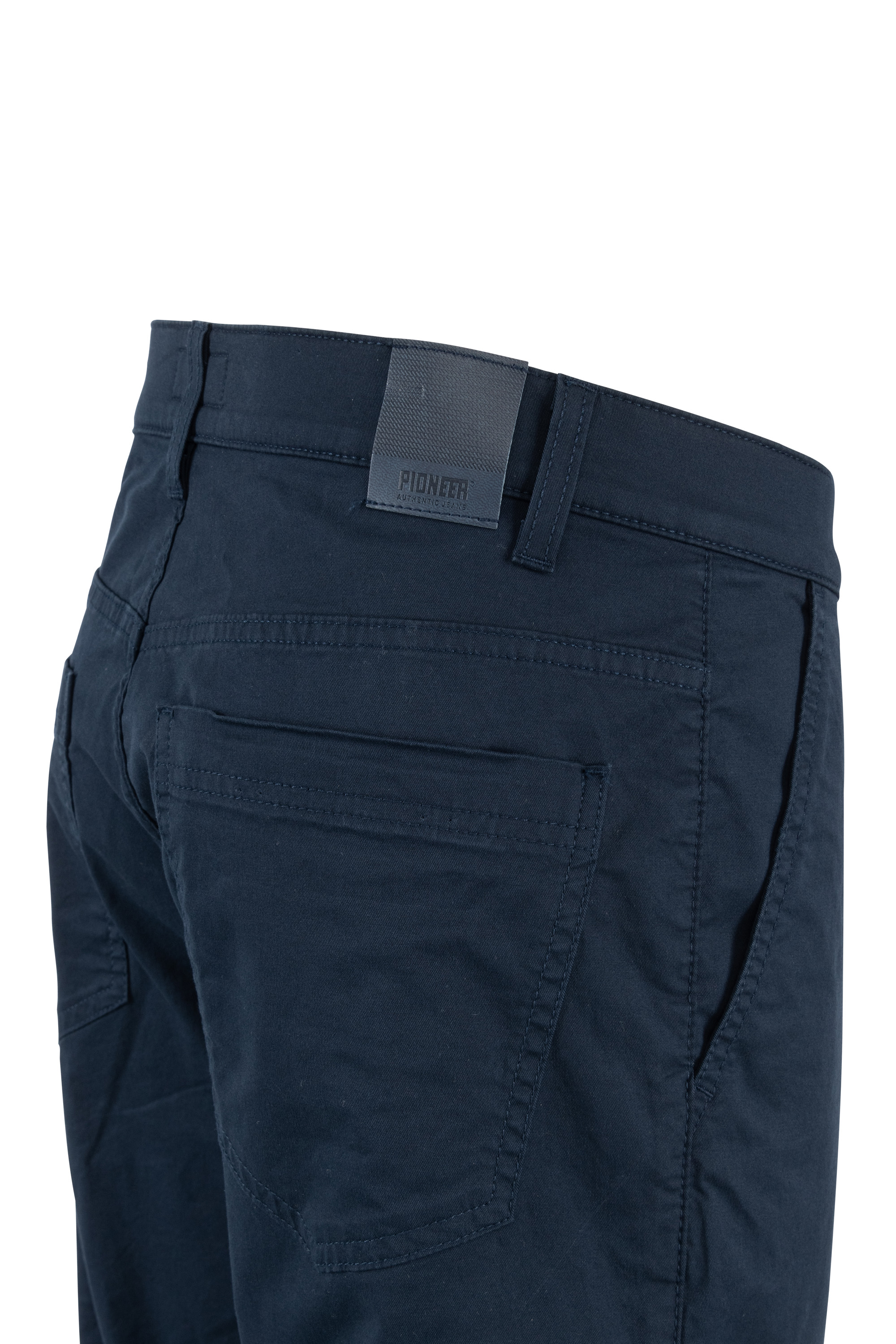 4064772738642_003-jpg