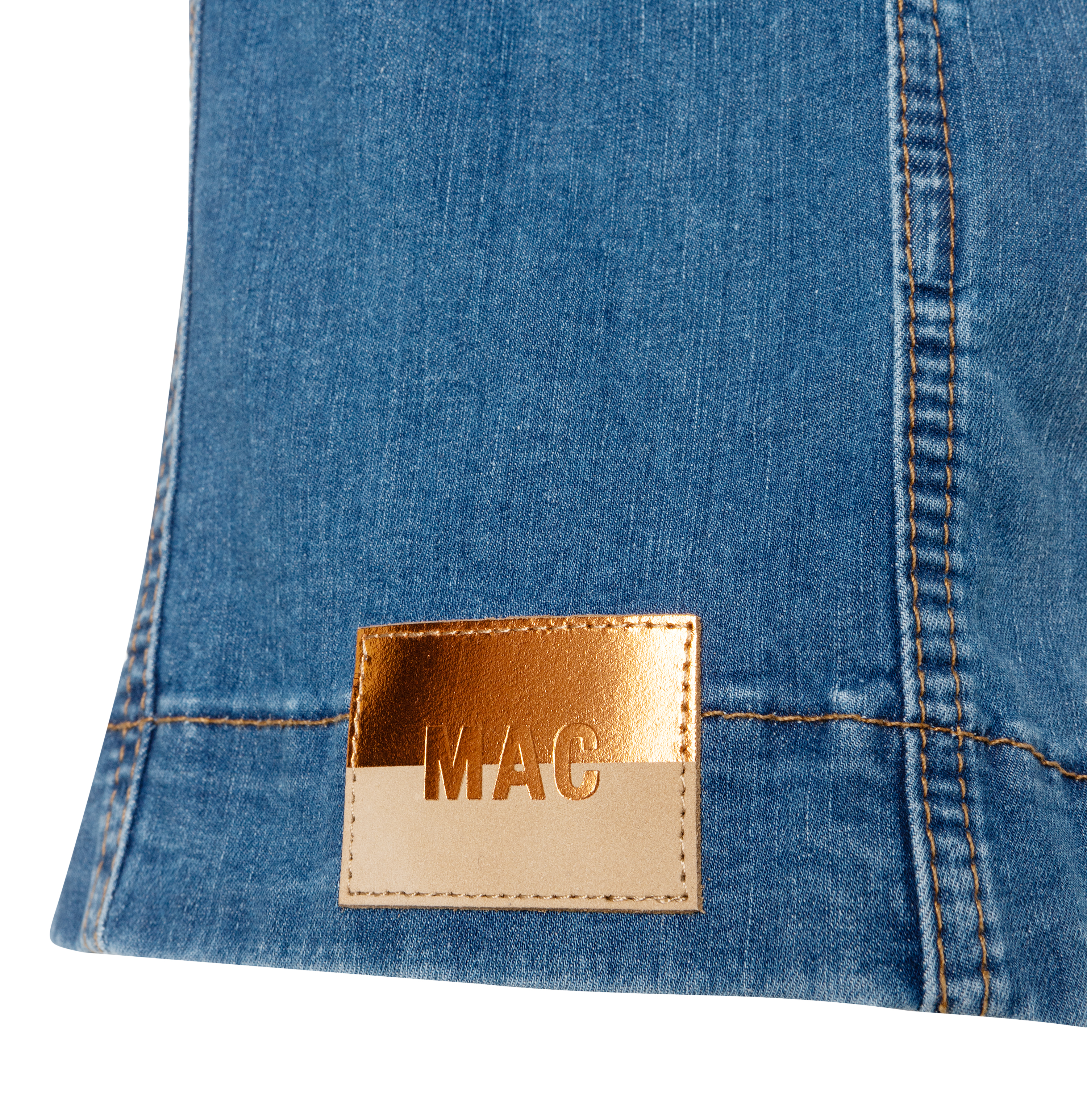 MAC_Spring-2025_D525_0122-90-0391-D525_6-jpg