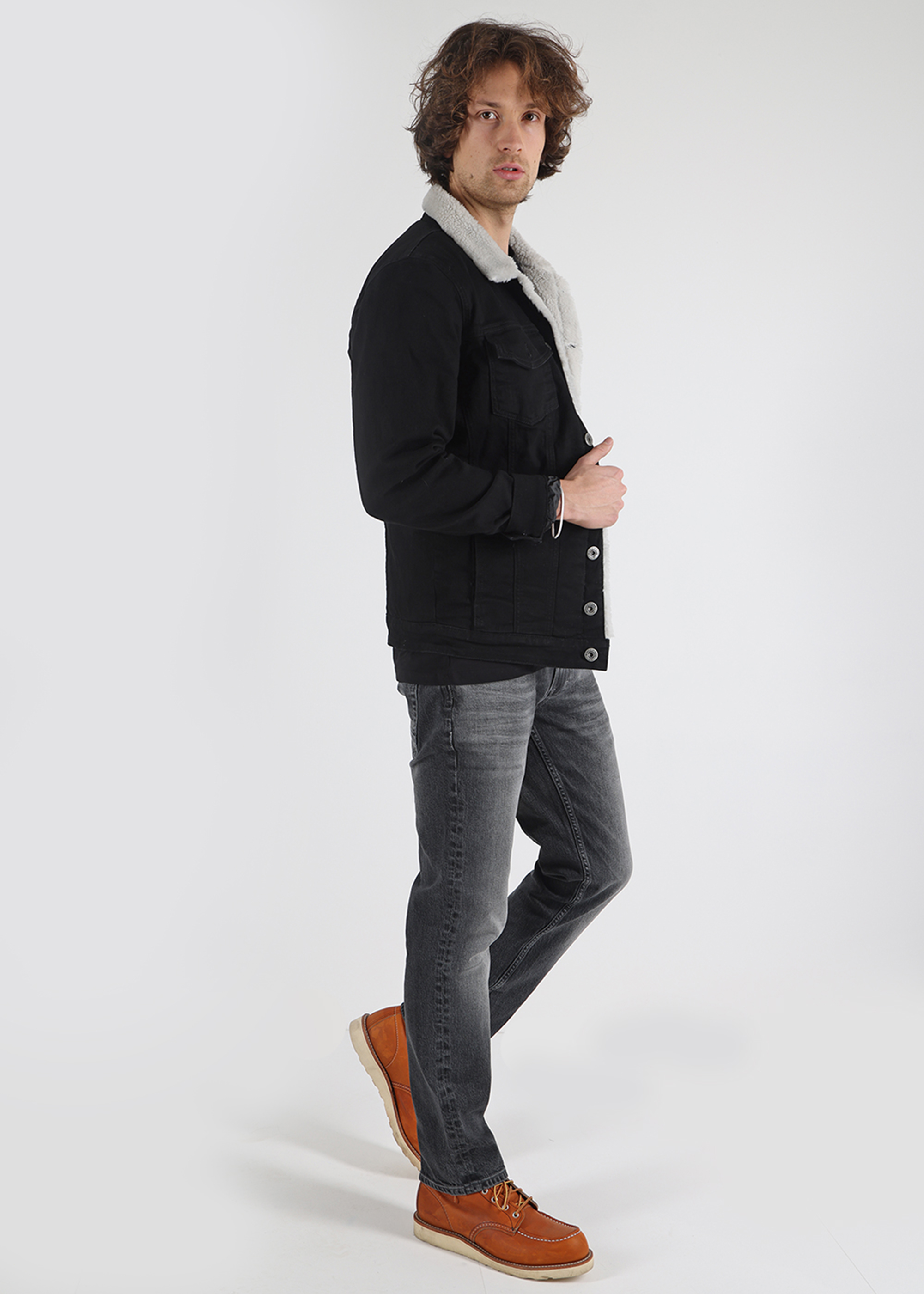 au23_1009_3664_20-jpg