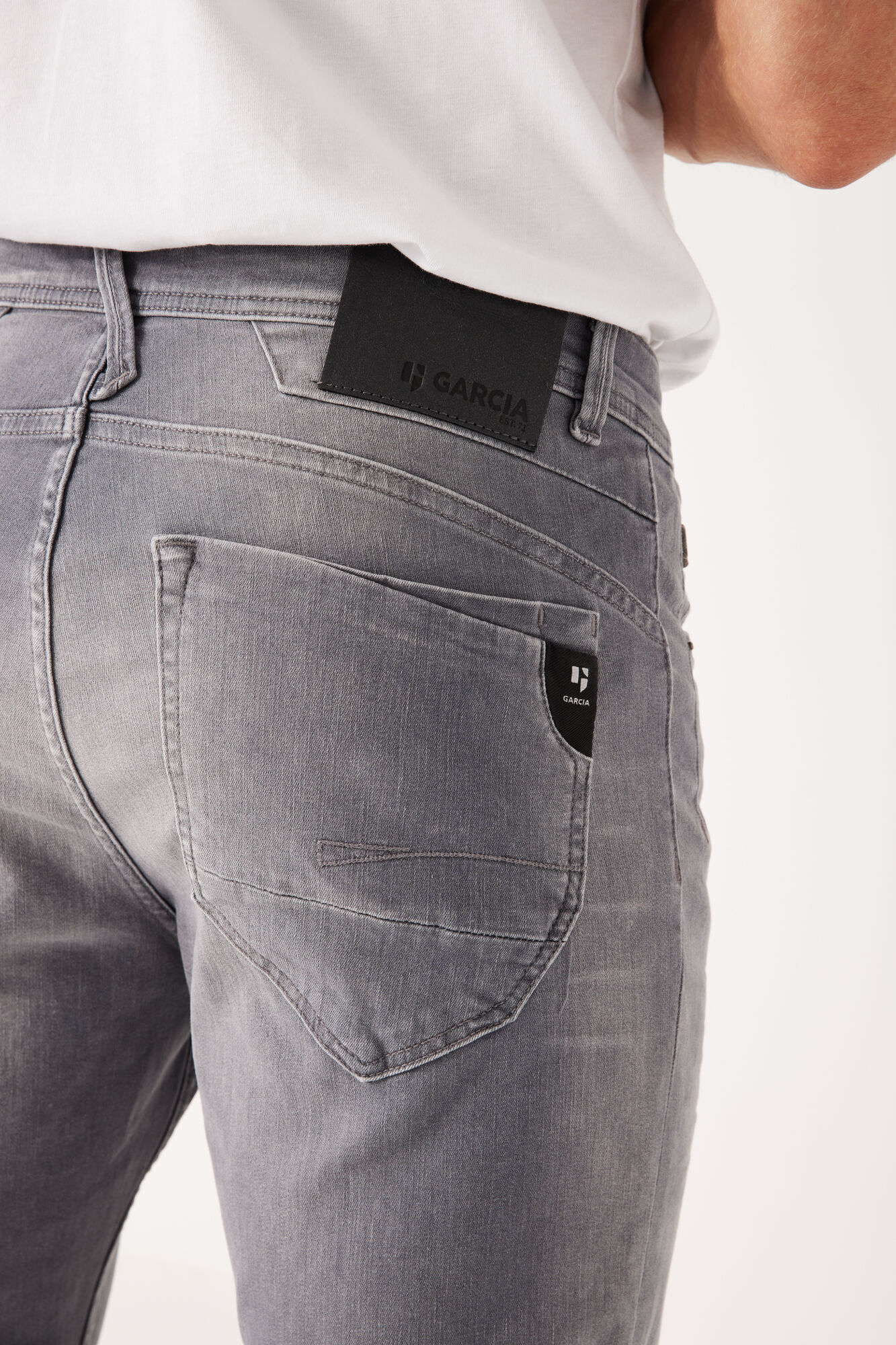 690-5259-flatshots-detail-2000-554662cc