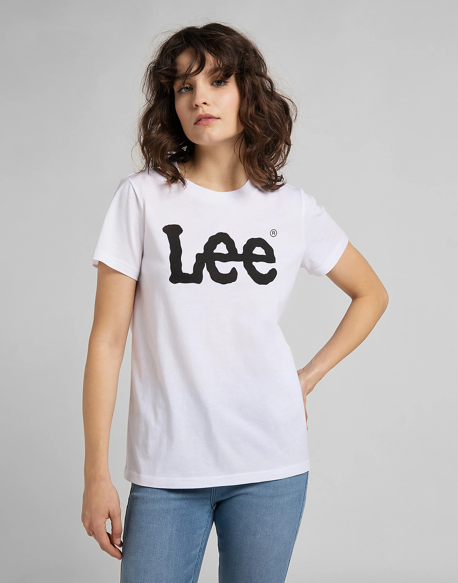 LEEwhiteteeWOMEN1-webp