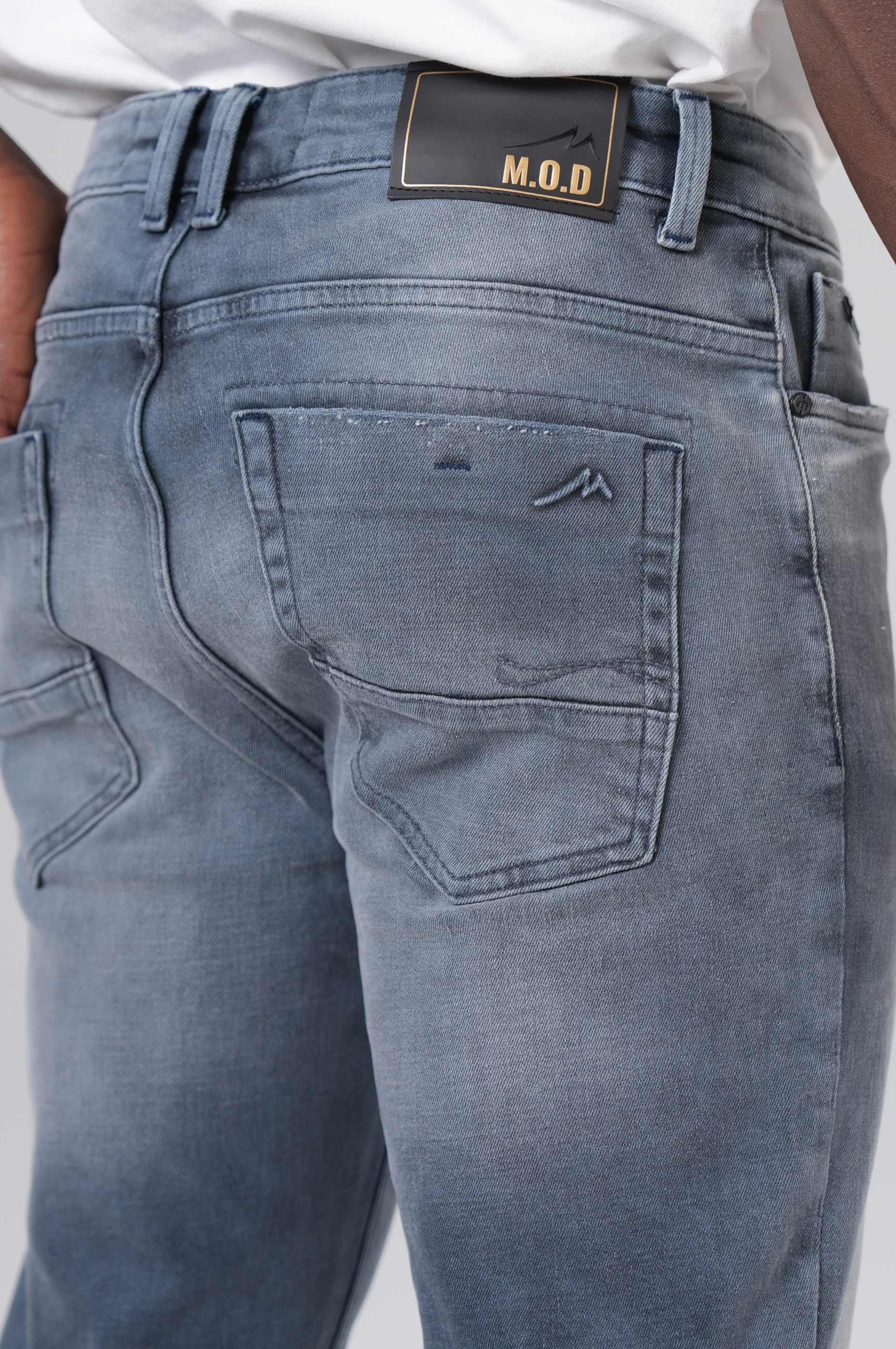 au24_1005_4126_5-jpg