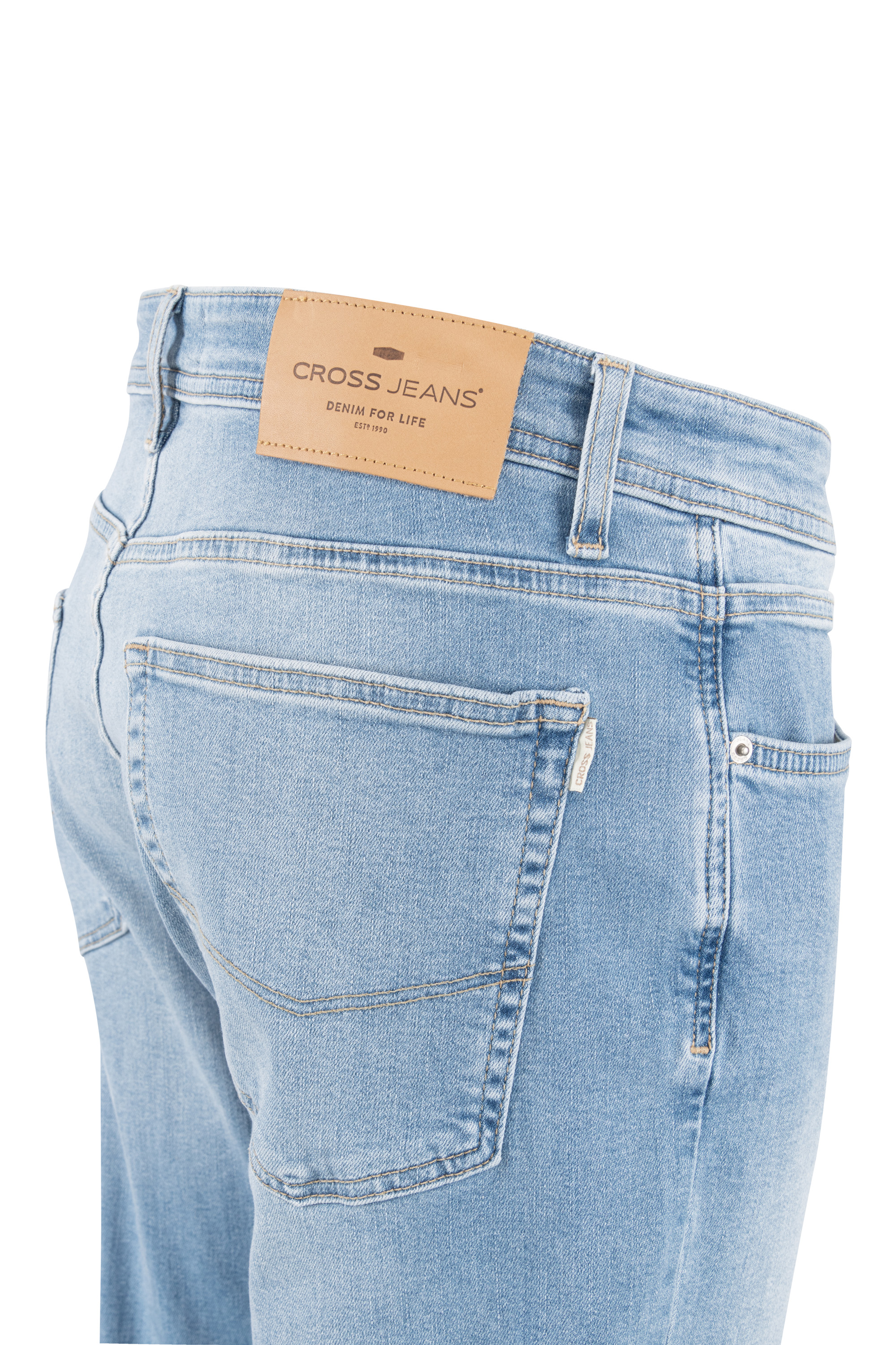 8697319715187_003-jpg