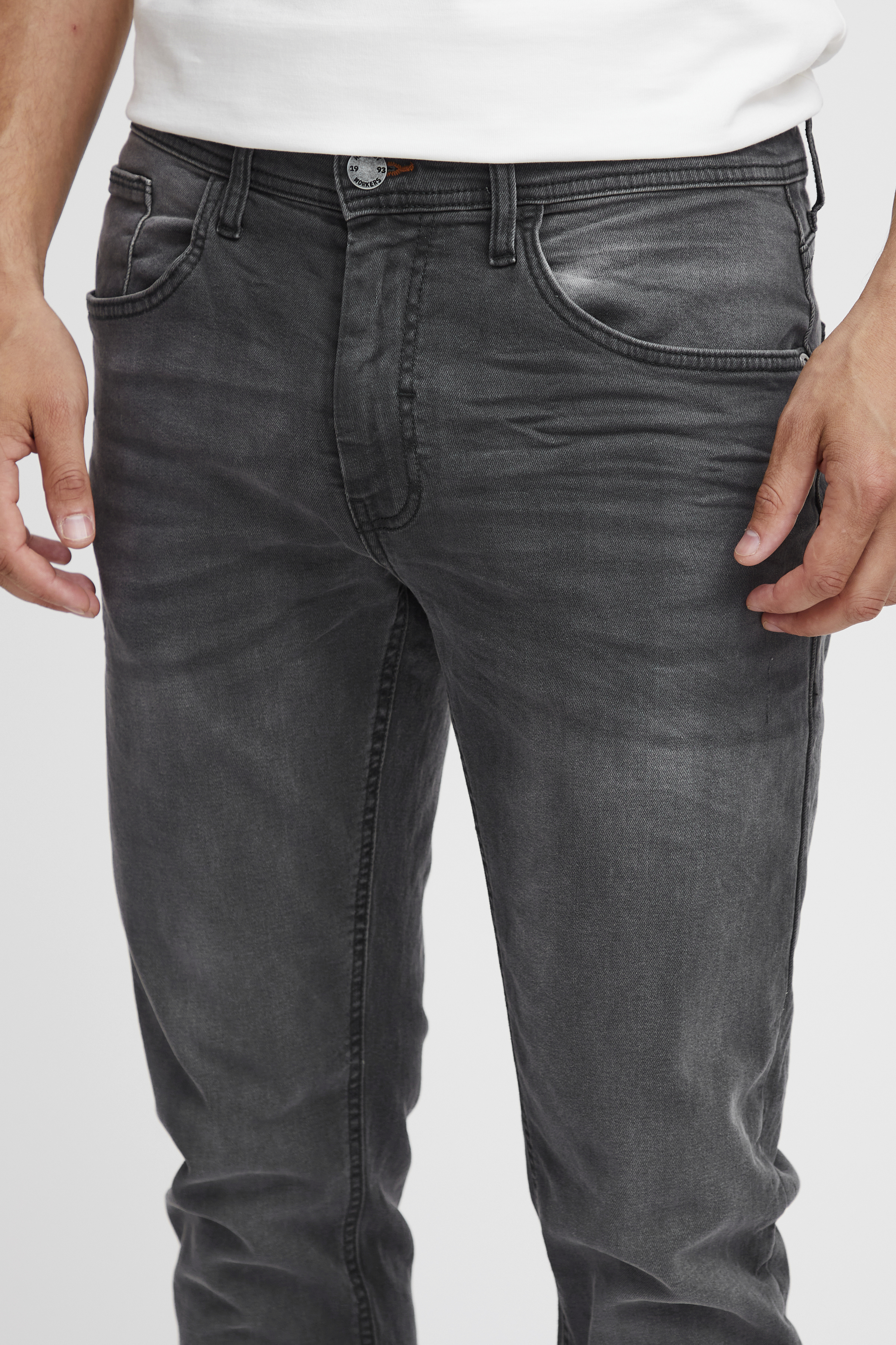 20713302_200295_350-jpg