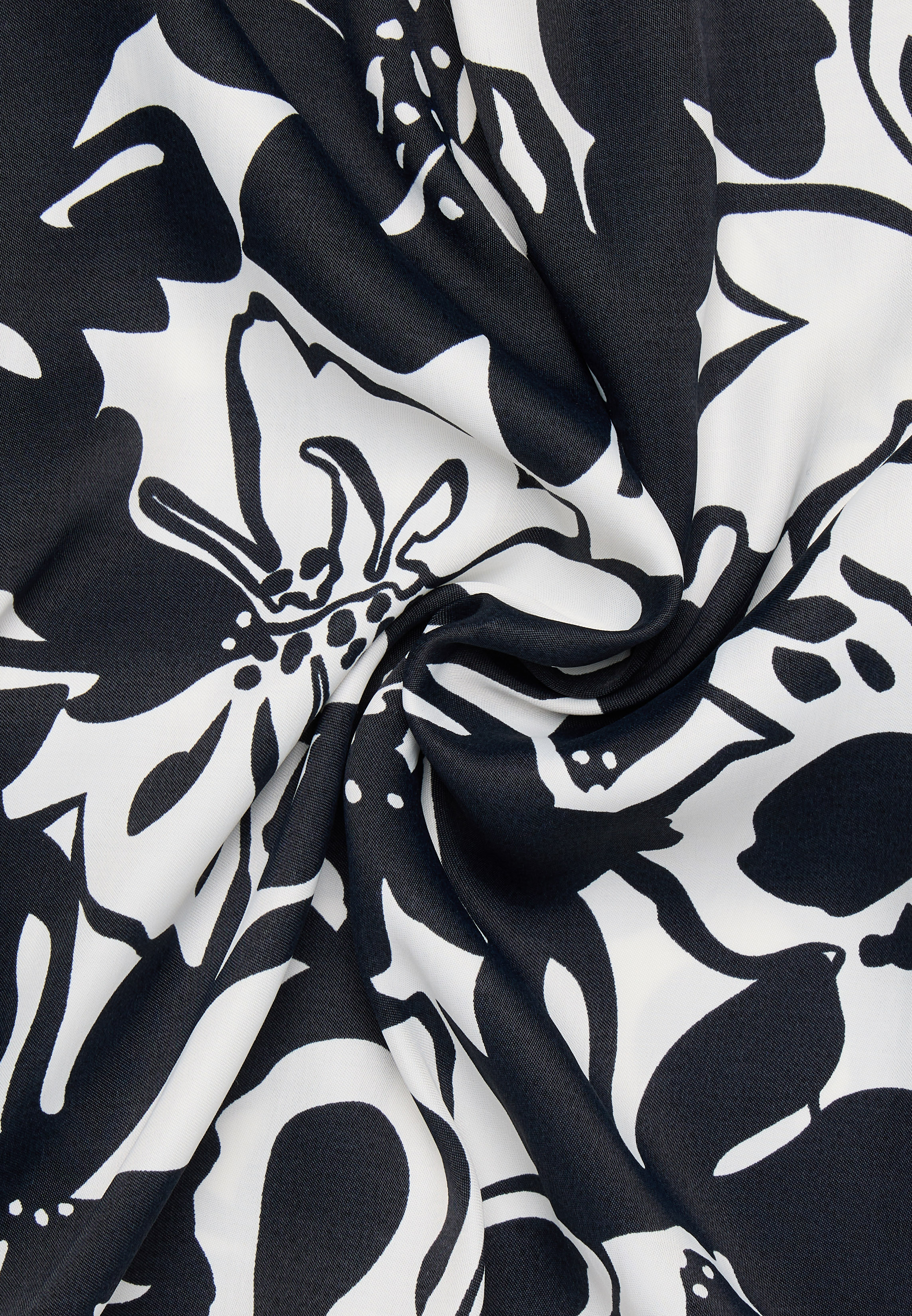 ETERNA_spring_summer-2025_03_2BL05401-7174_39D931-_5-jpg