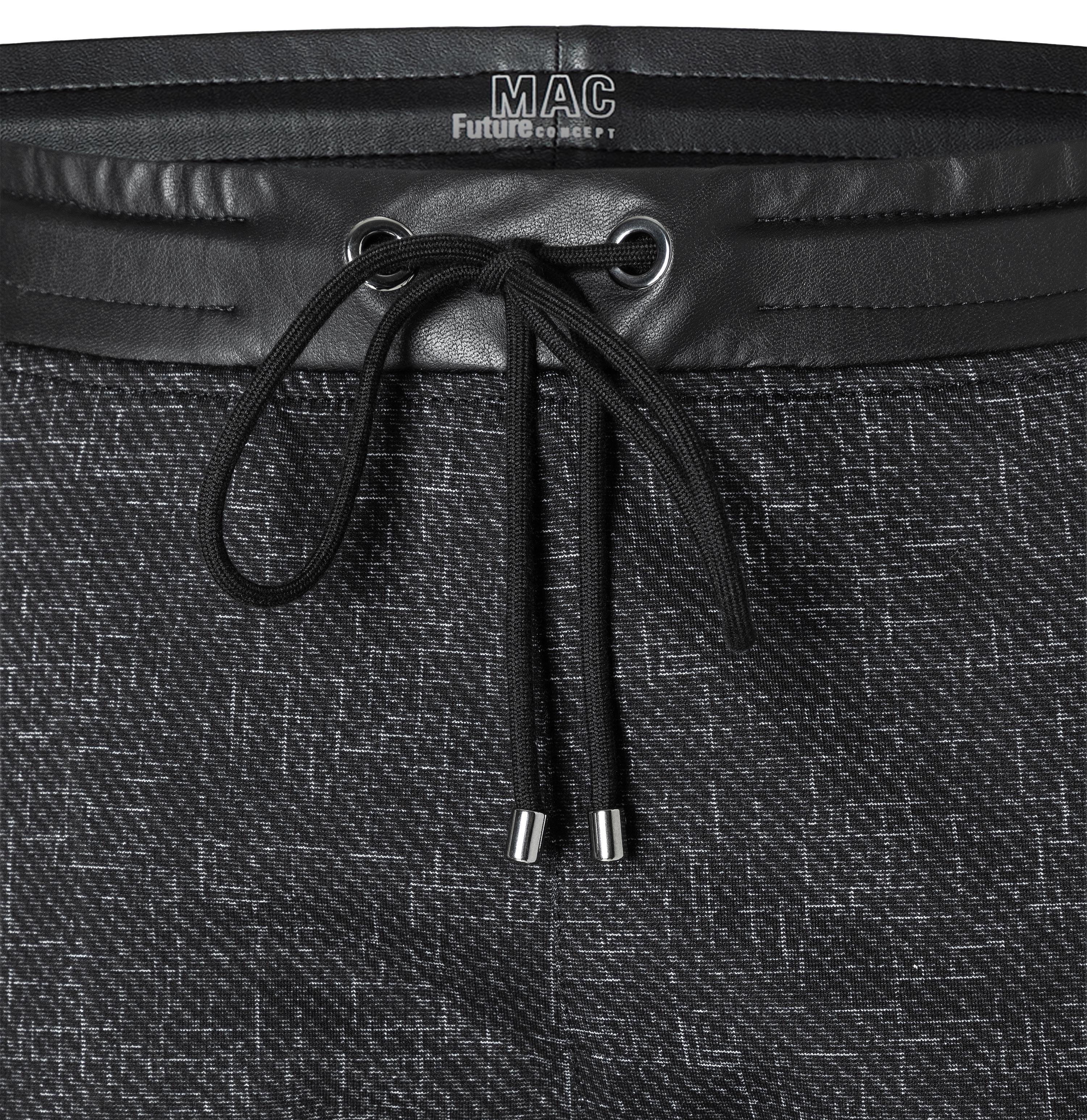 kol_10_2772-00-0107_033b_06