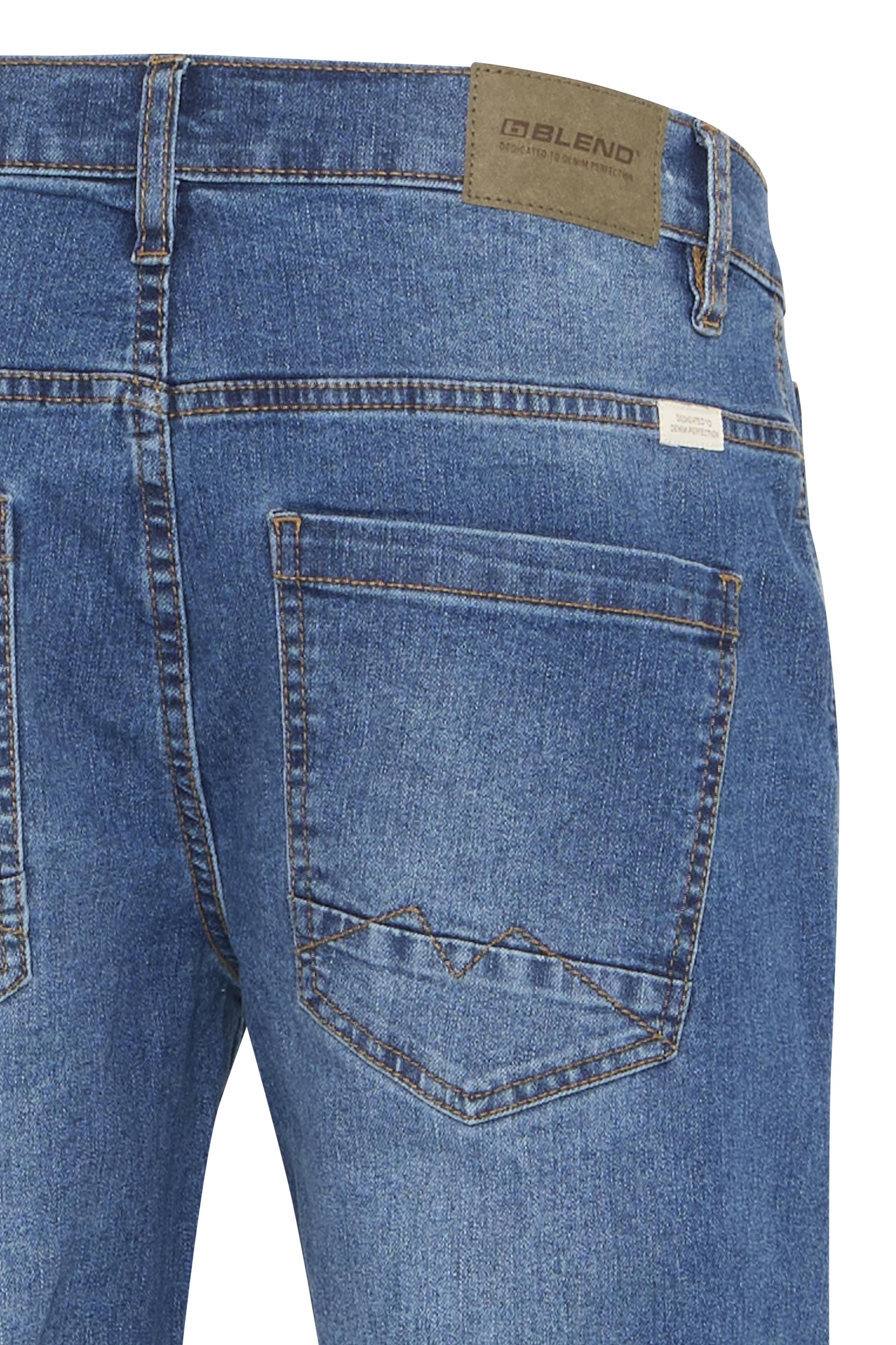 20717112_203279_300-jpg