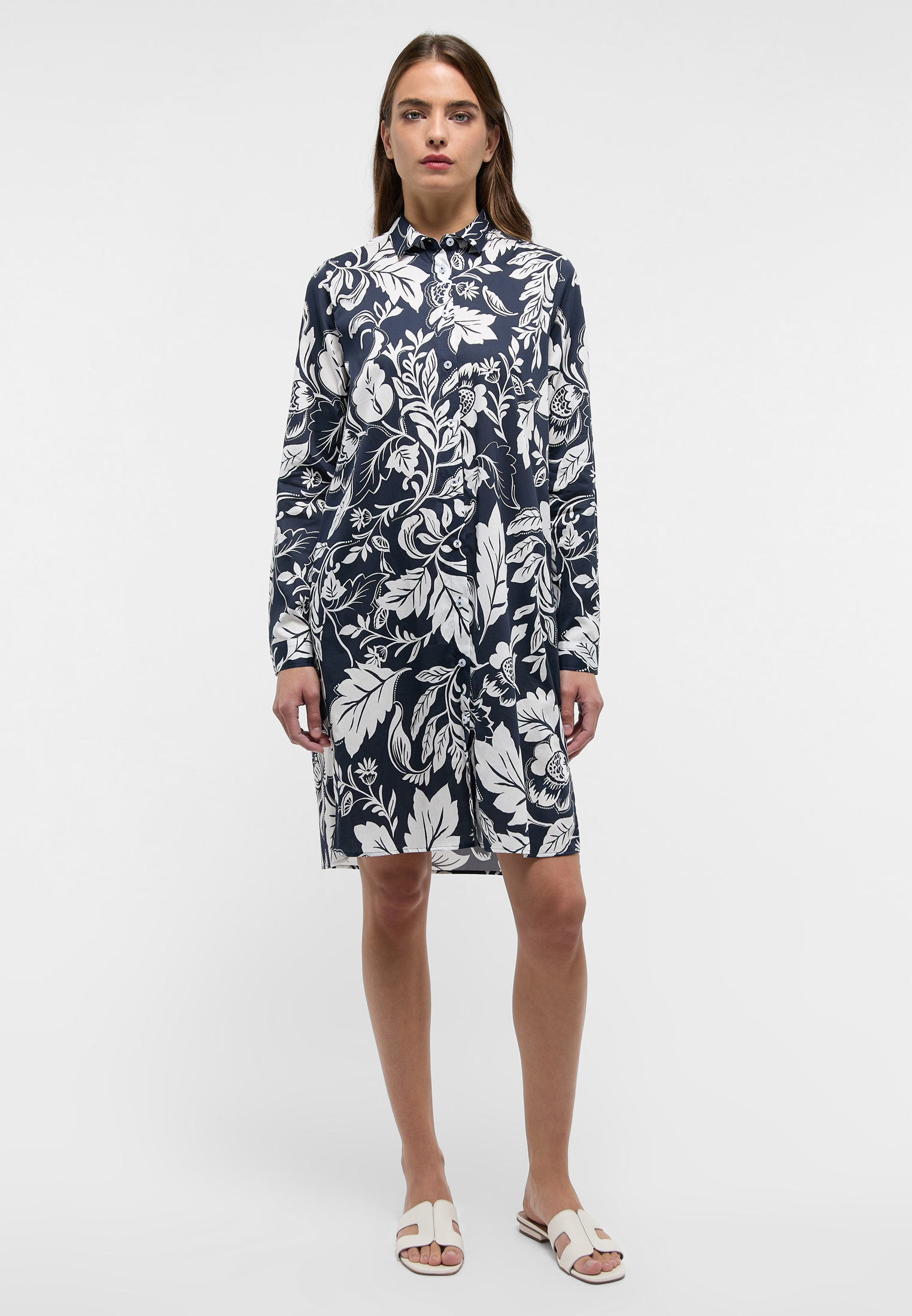 ETERNA_fall_winter-2025_01_2BL04303-7609_19D939-jpg