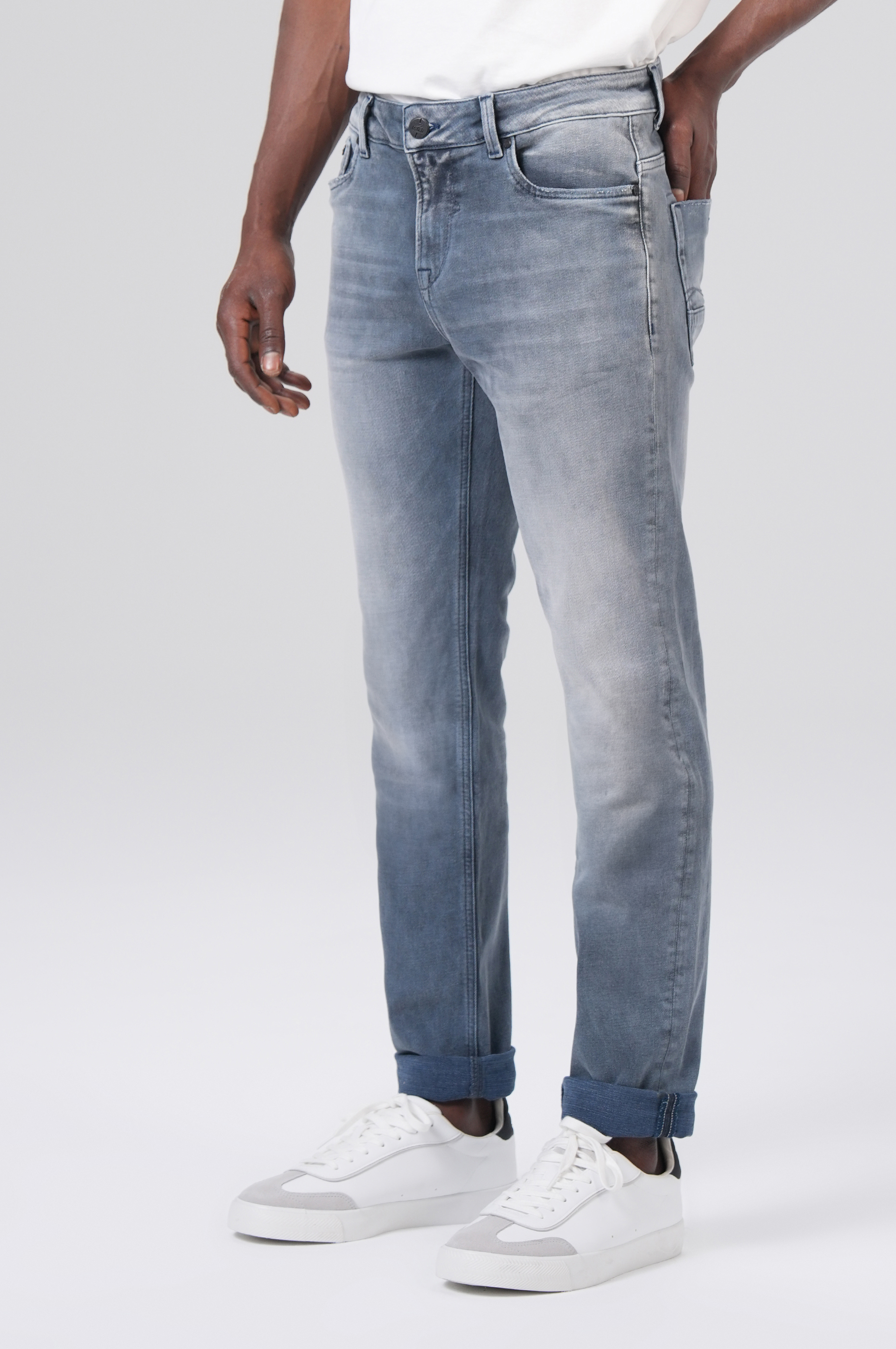 au24_1005_4126_3-jpg