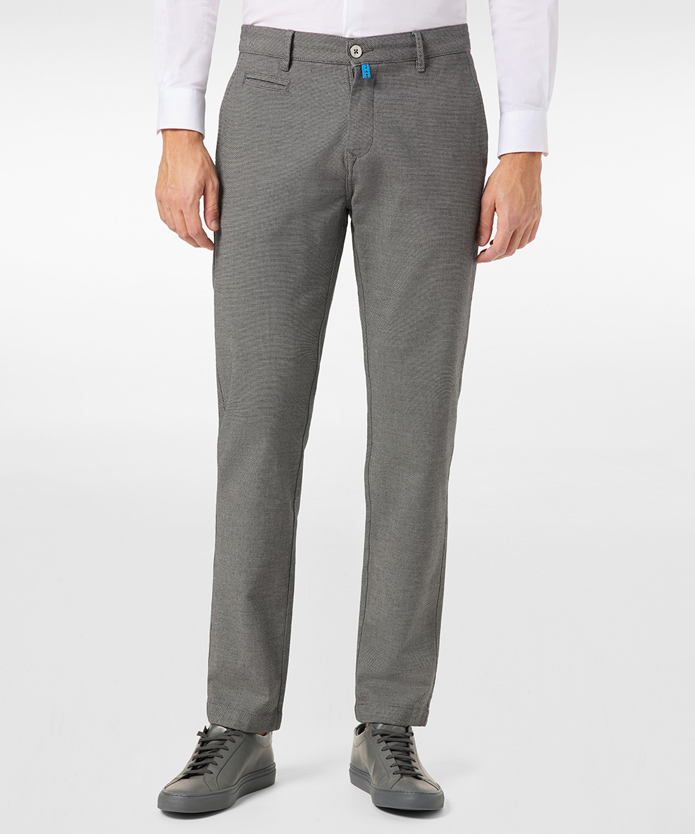 Pierre-Cardi_0000_82_3375700004000-82