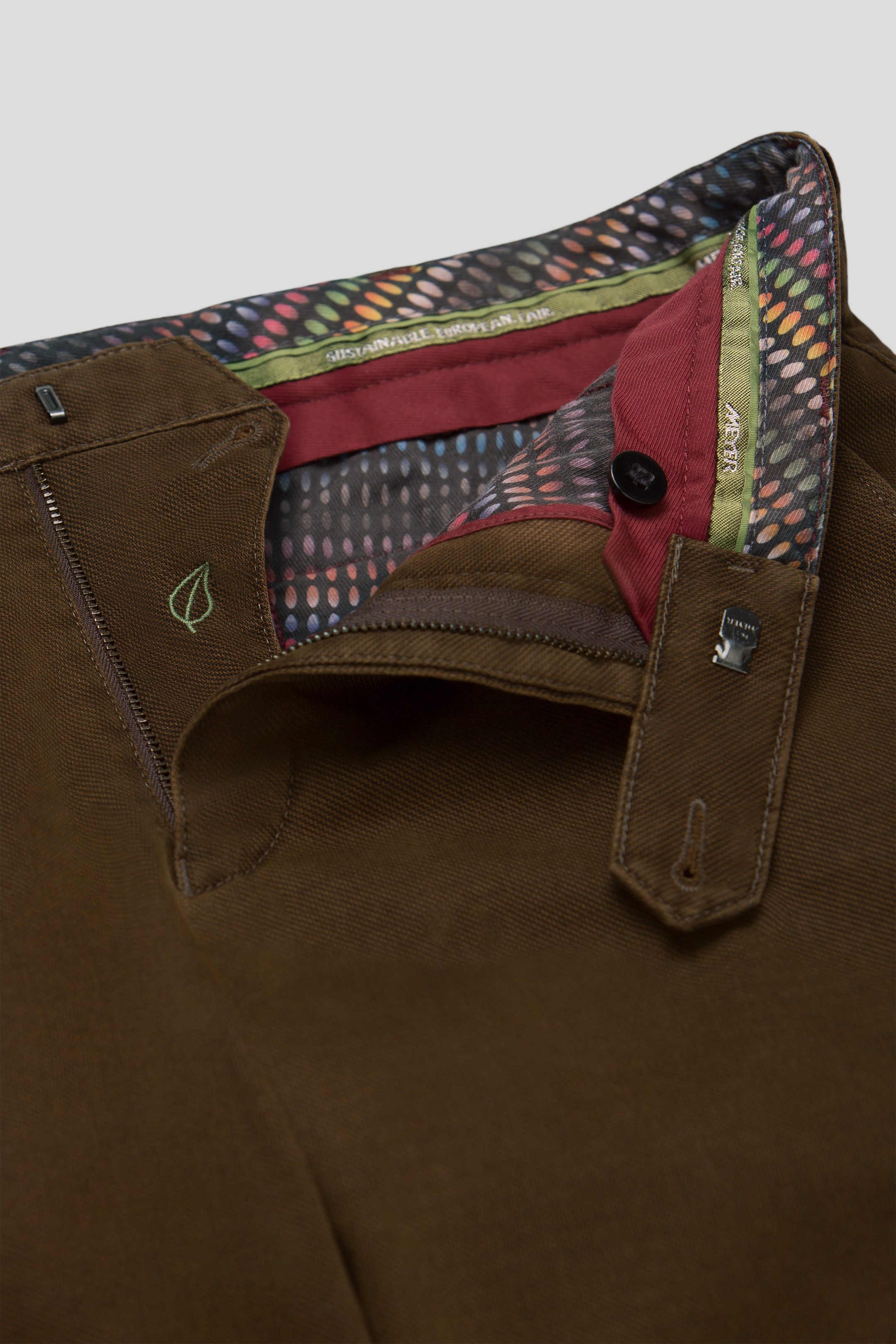 db24f8413564de5c6ba412ddecbafbd28_17_06_24_1_MH_AW24_bonn_5613_45_innen_041-jpg