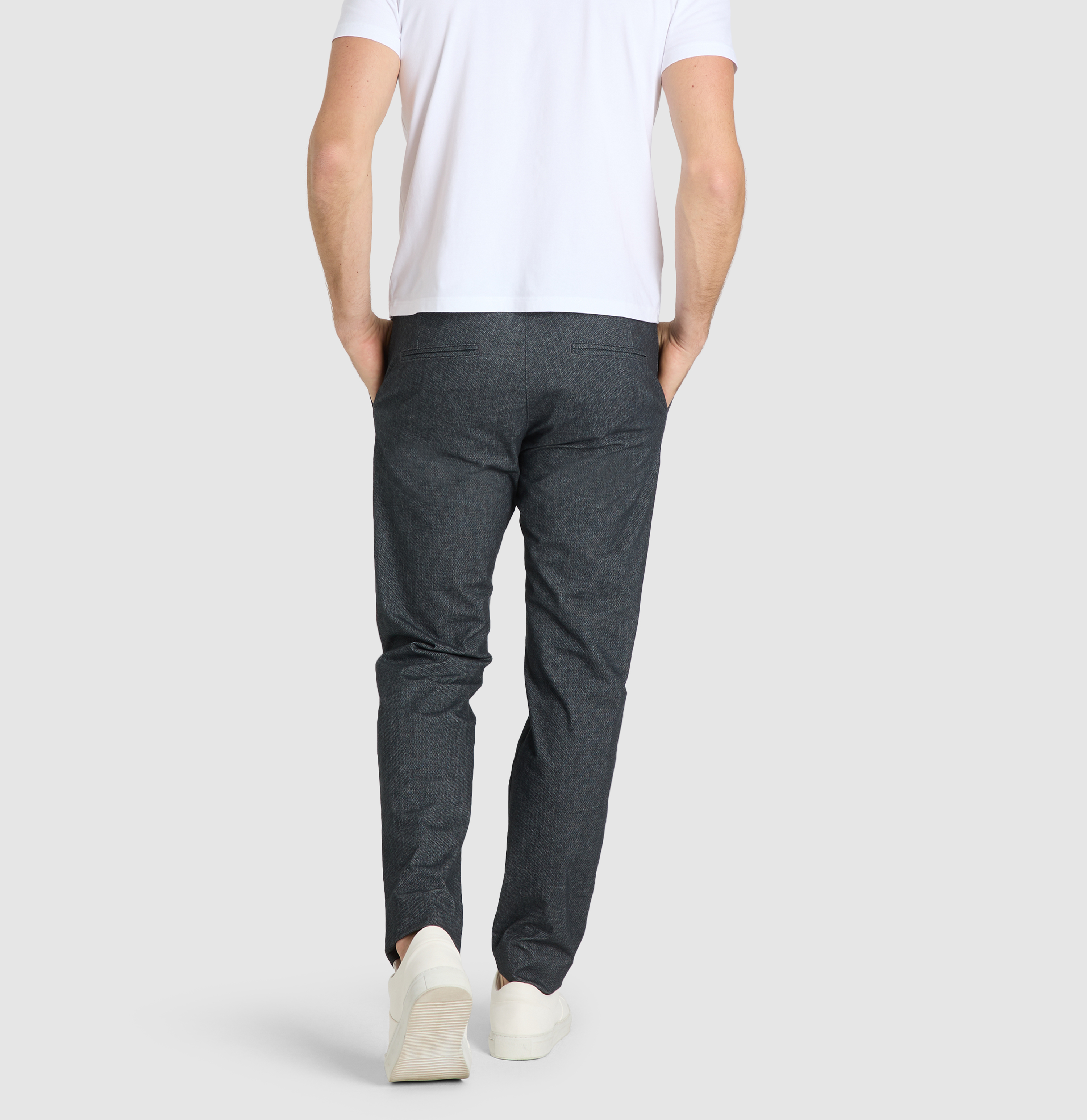 MAC_Early-Autumn-2025_199B_6332-91-0736L-199B_2-jpg