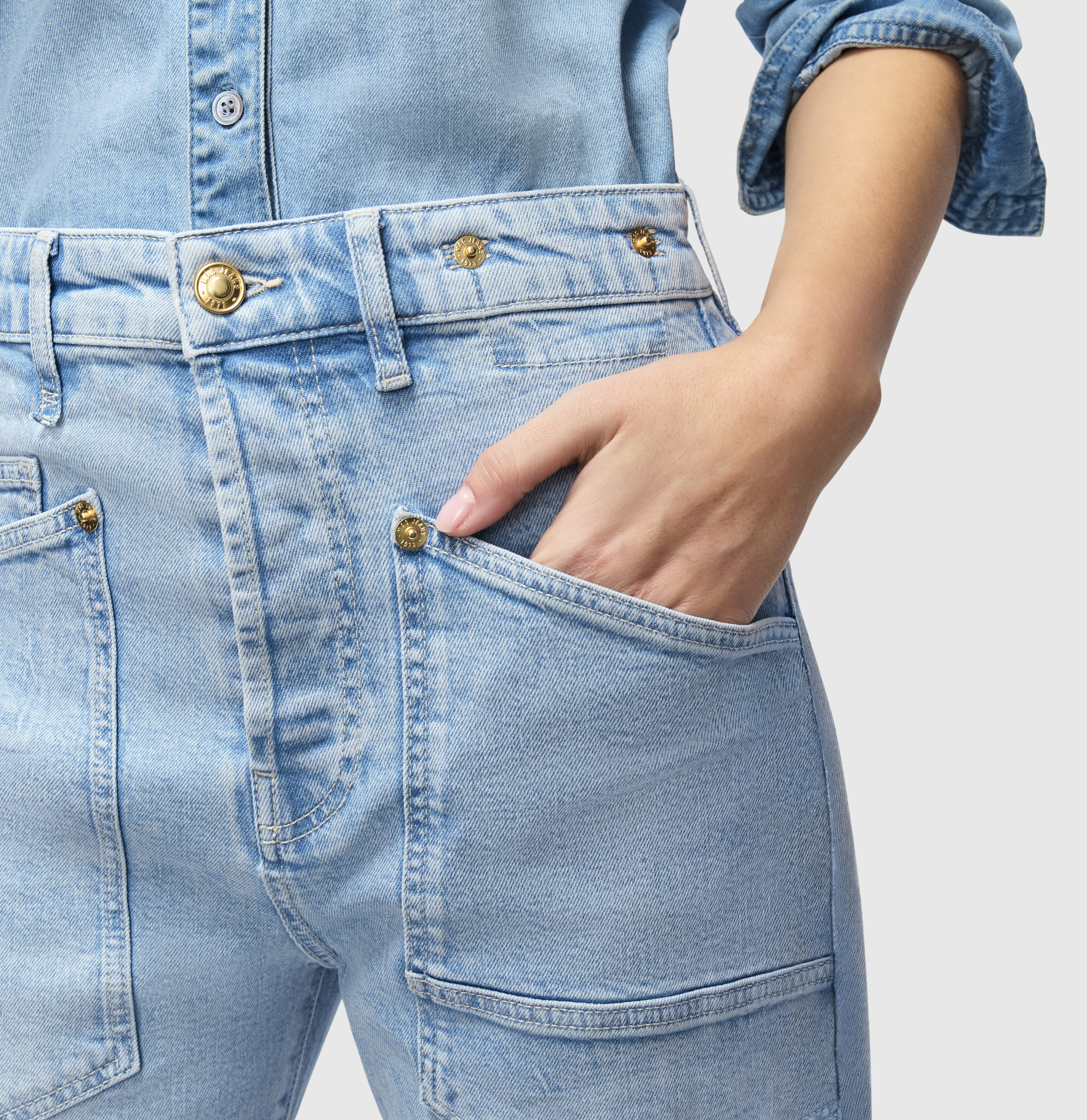 MAC_Spring-2025_D205_2321-90-0361L-D205_10-jpg