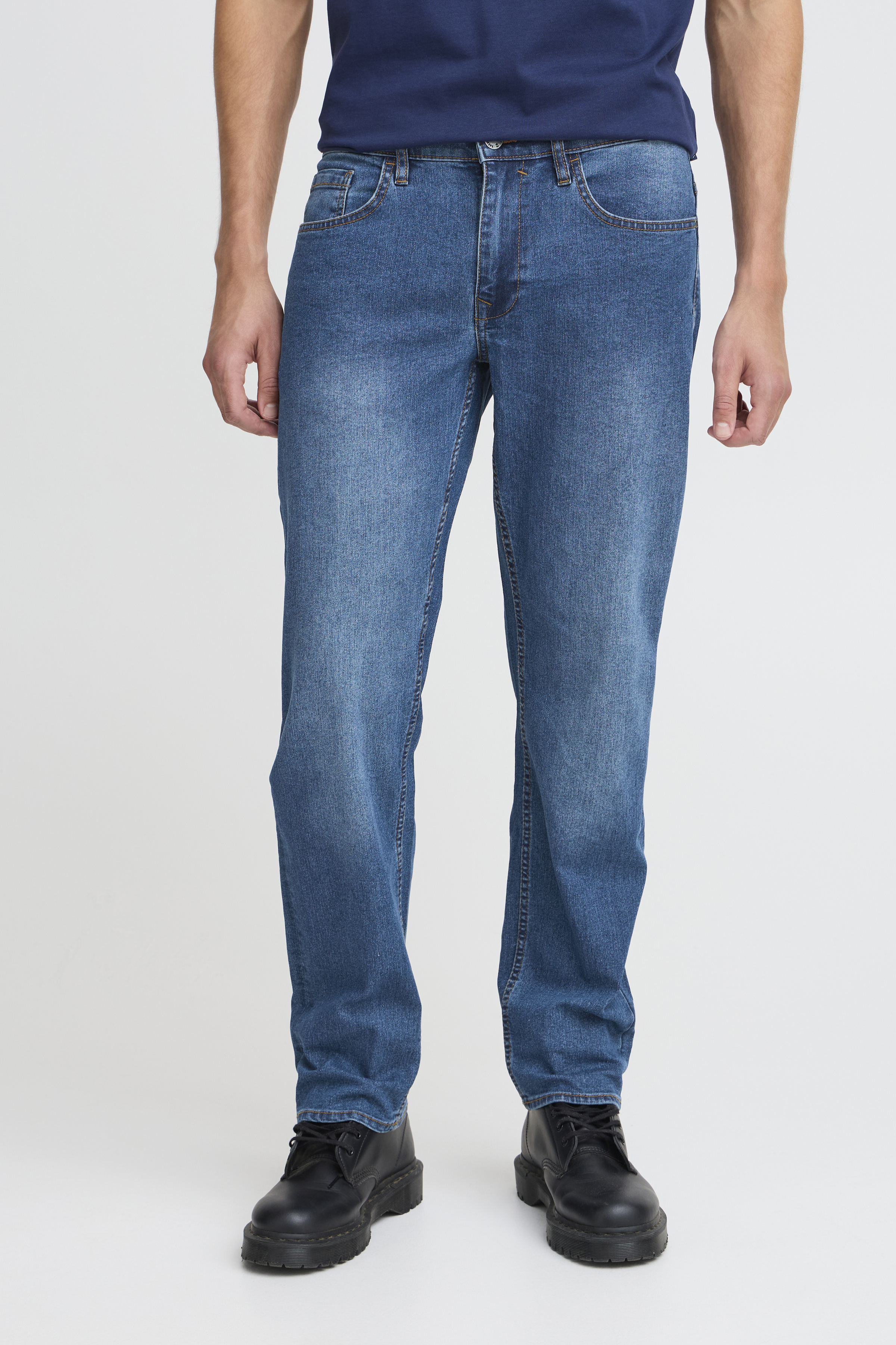 20717112_203279_500-jpg