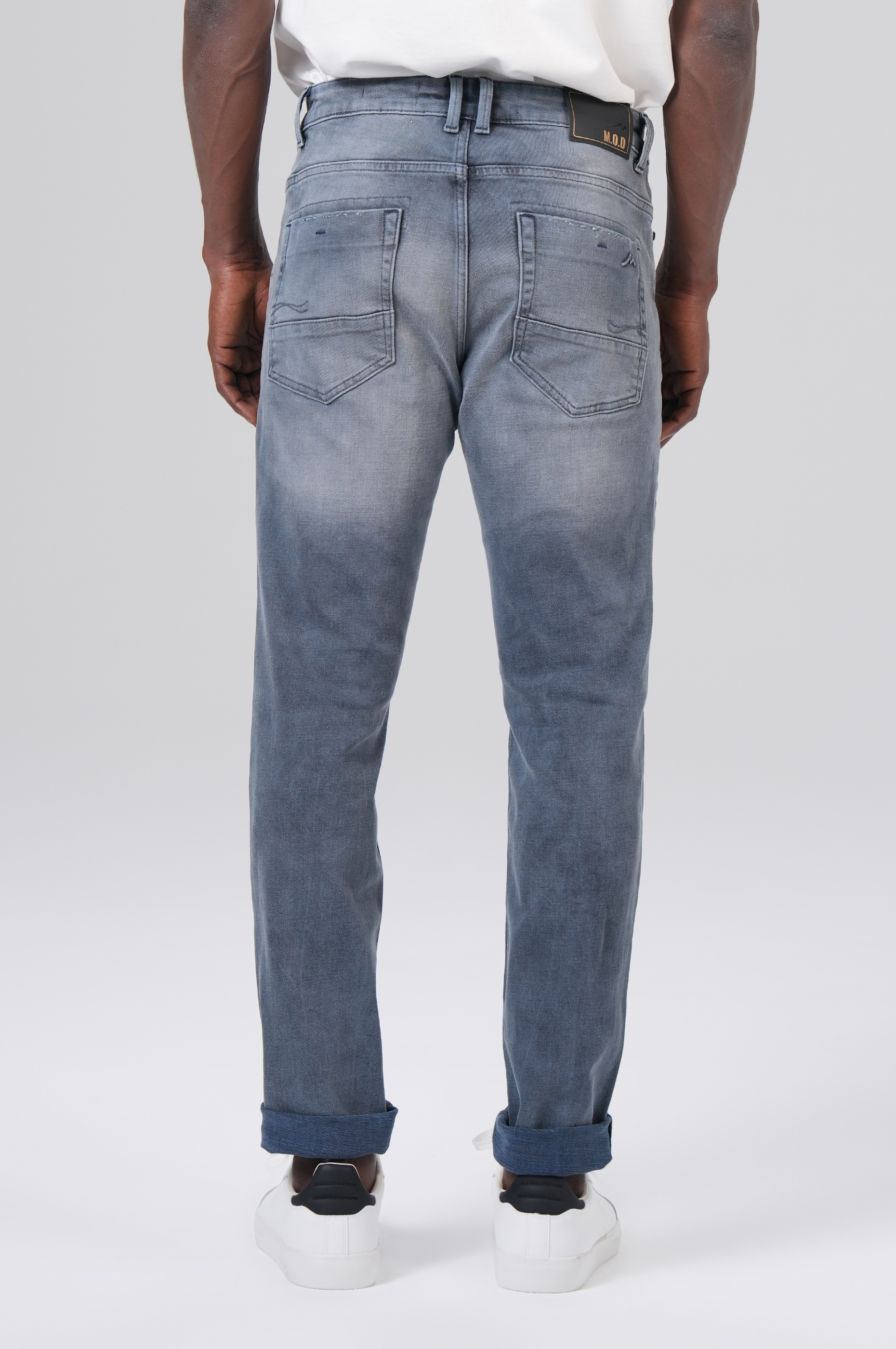 au24_1005_4126_4-jpg