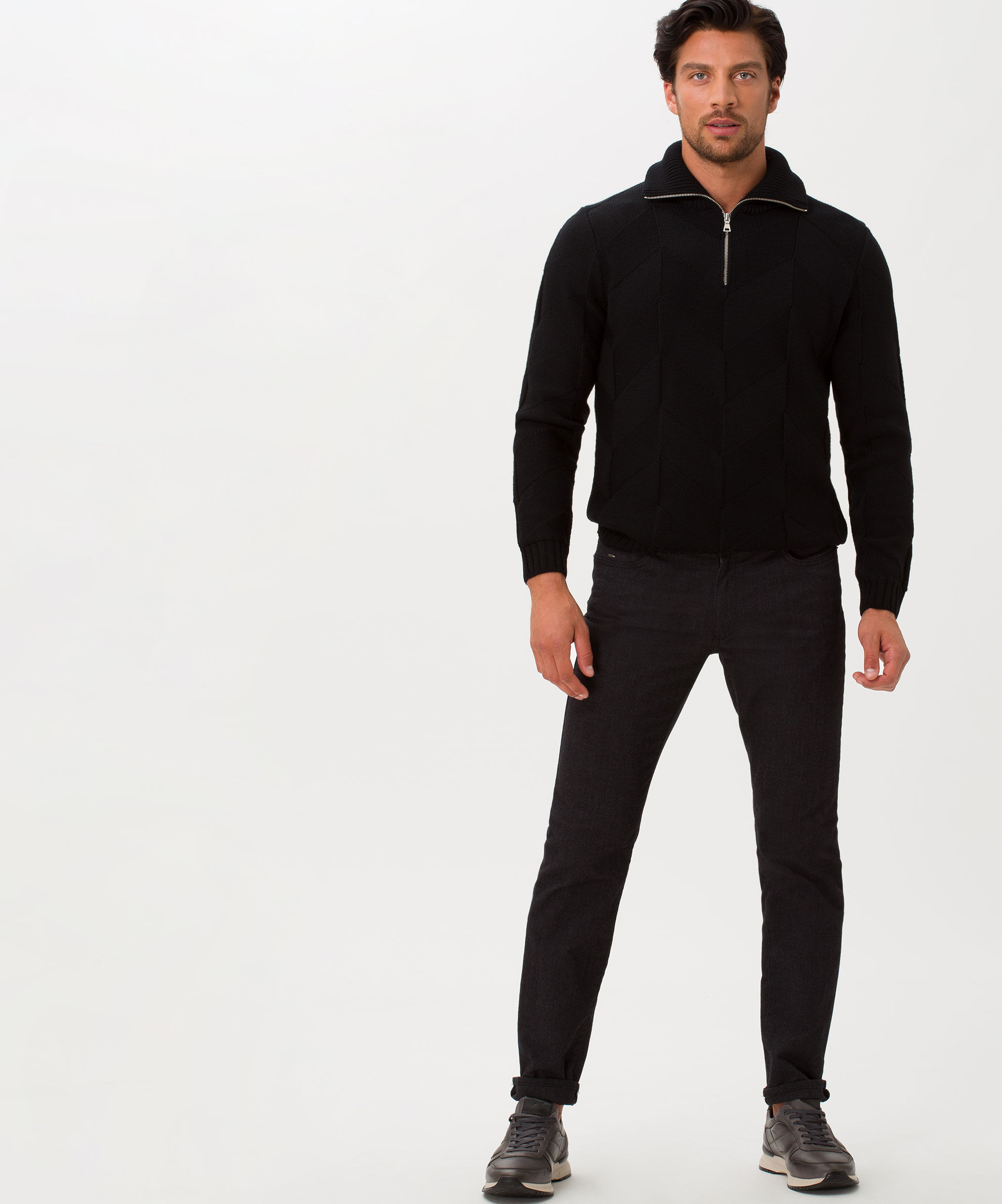 BRAX_221_05_851457_7863120_3