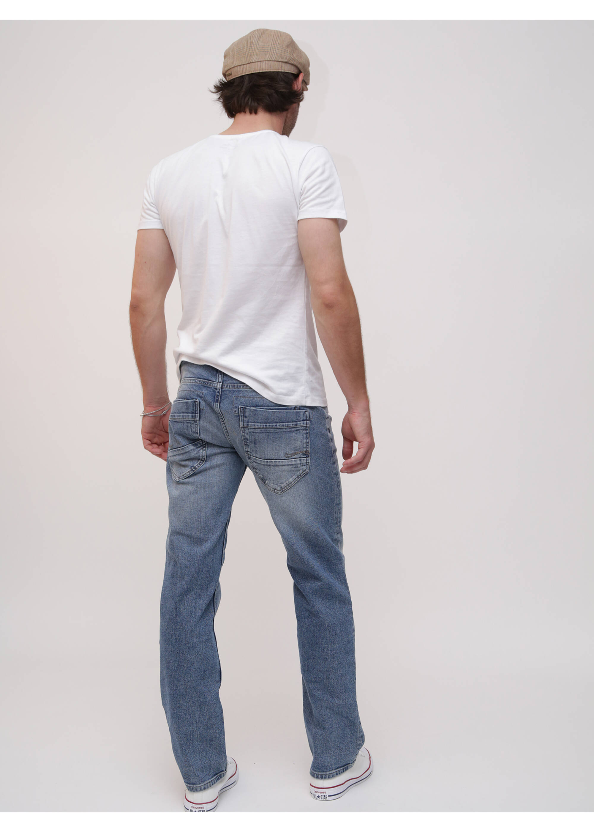 MOD-SP22-1006-3583_30_2000x2800