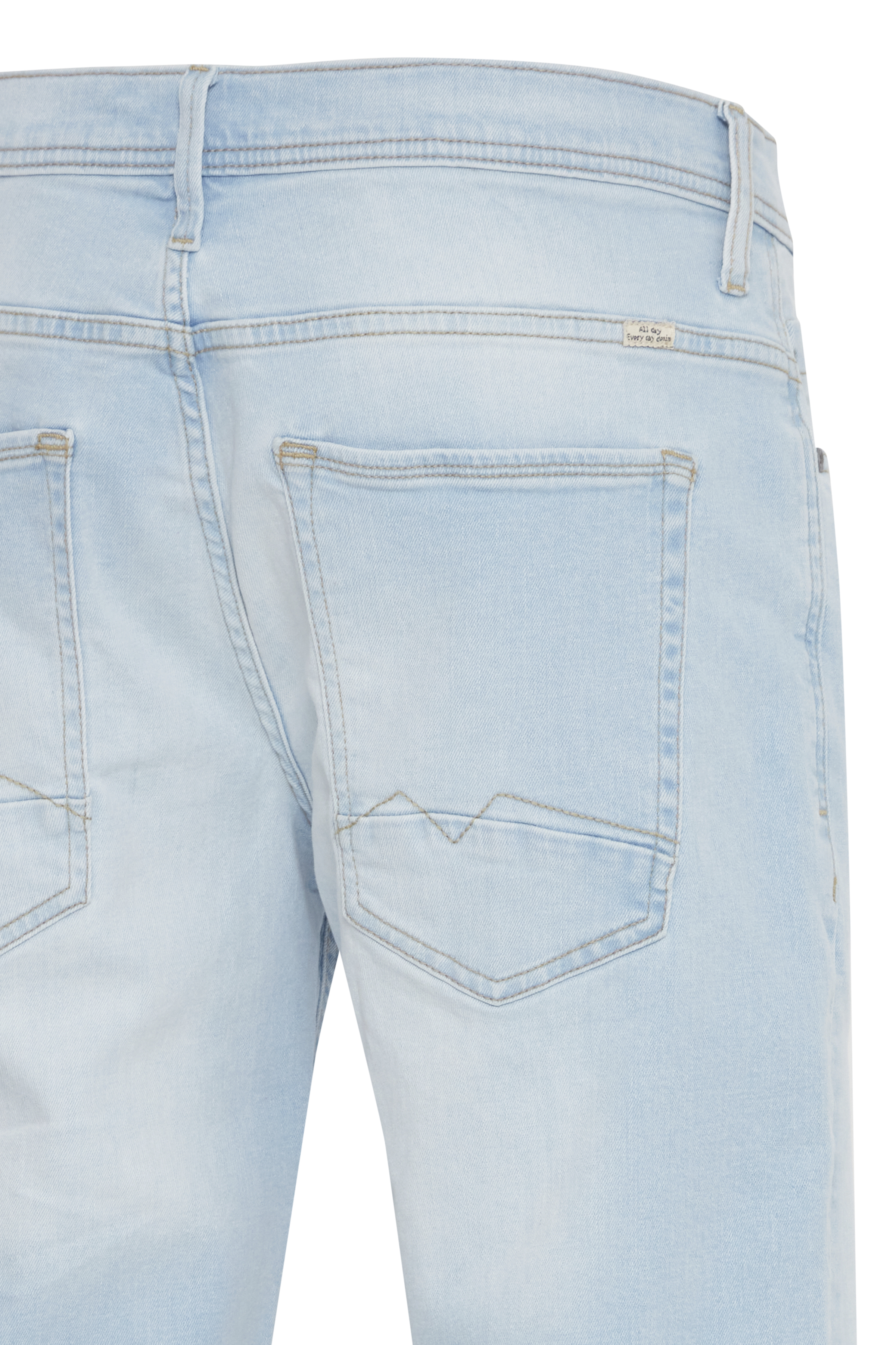 20713328_200290_300-jpg