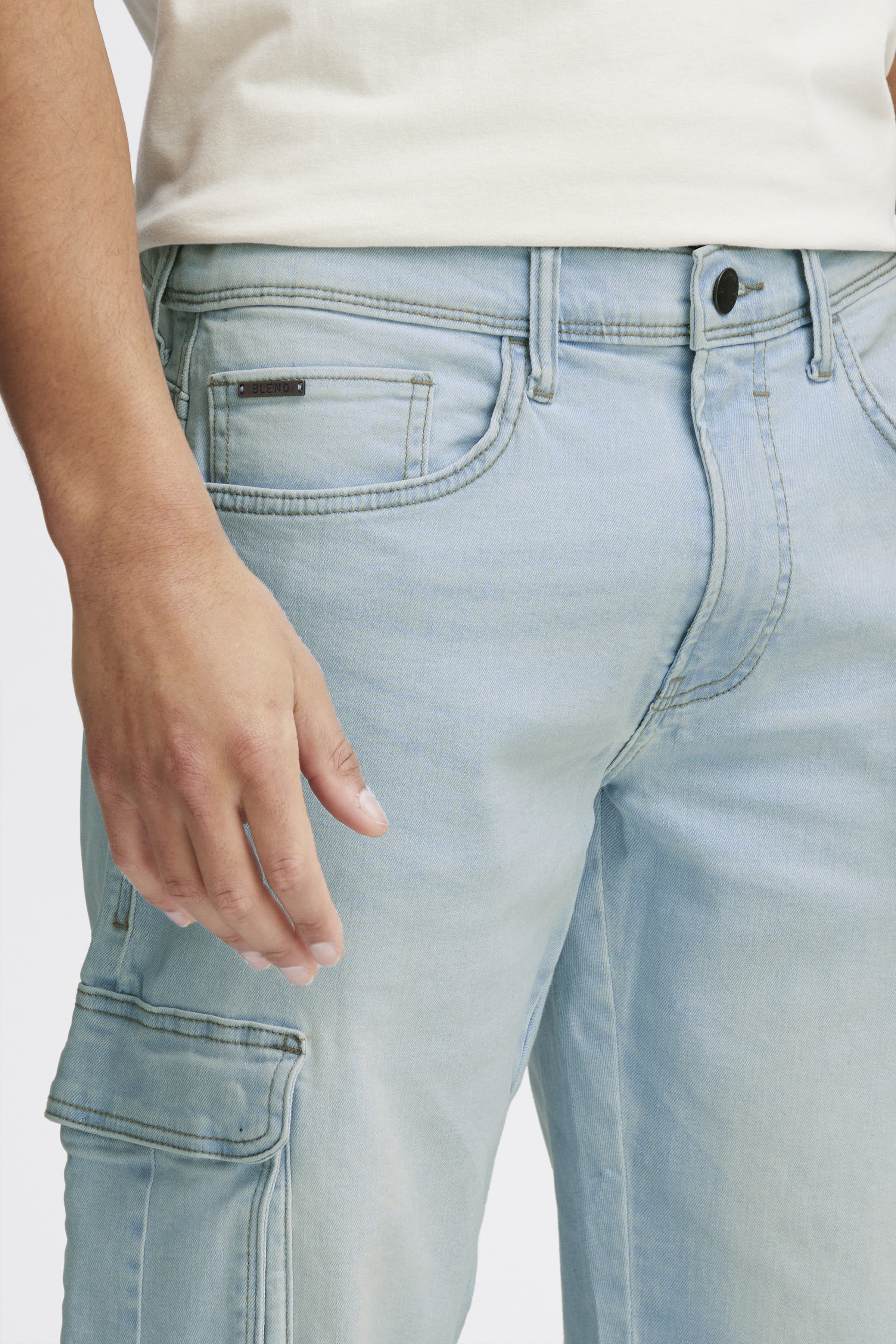 20713329_200290_350-jpg