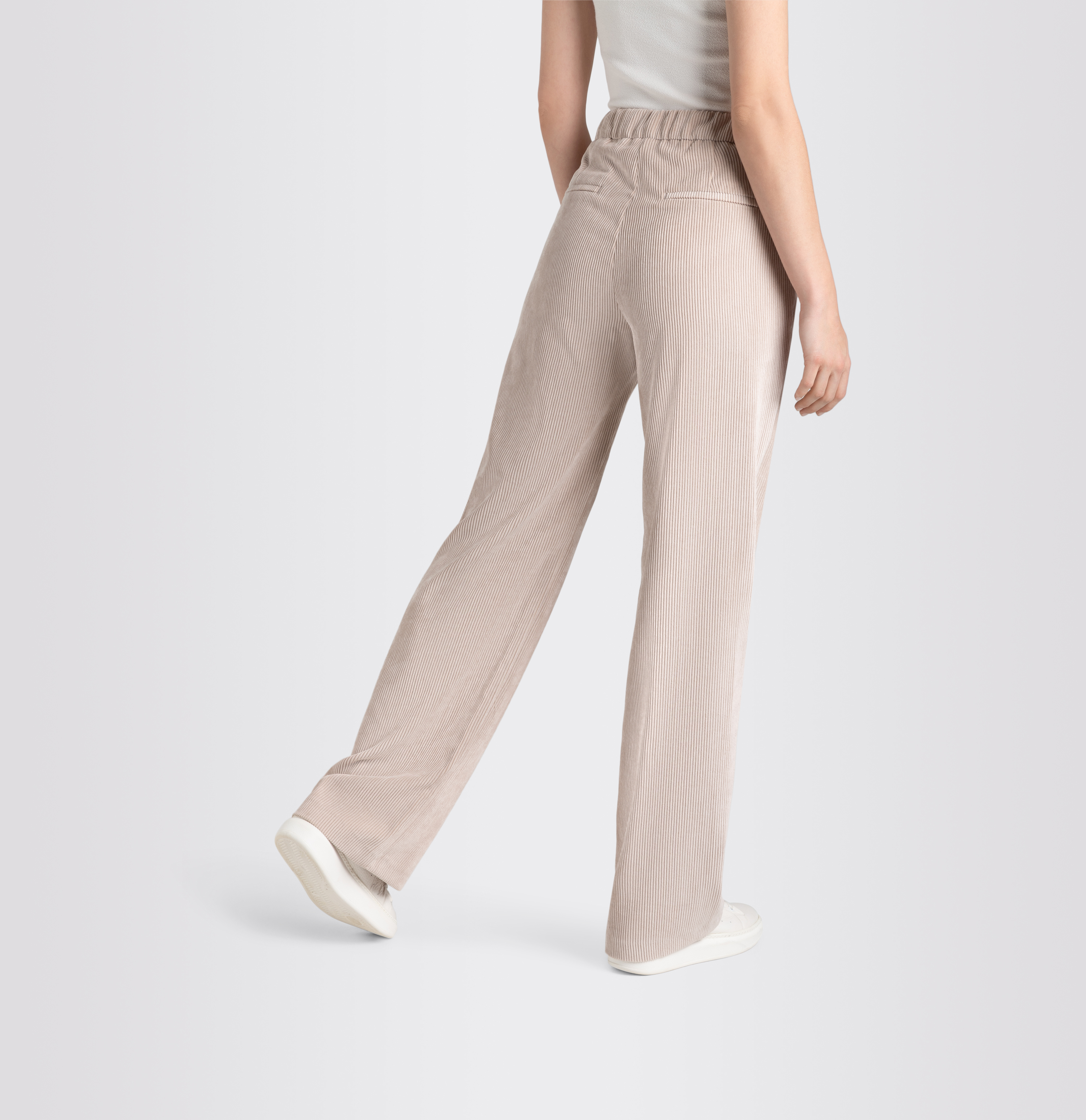 MAC_Autumn-2024_215_3051-00-0410-215_13-jpg