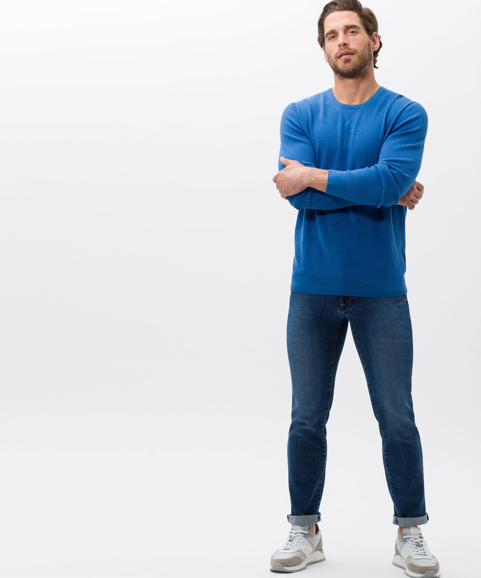 BRAX_221_16_856524_7962220_3