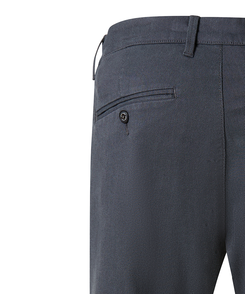 PIERRE-CARDI_Ganzjahr-NOS_9315_C3-337304200_9315_4-jpg