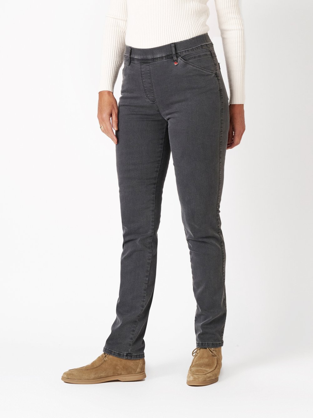 Relaxed_HW25-NOS_861_21-312800-78_2-jpg