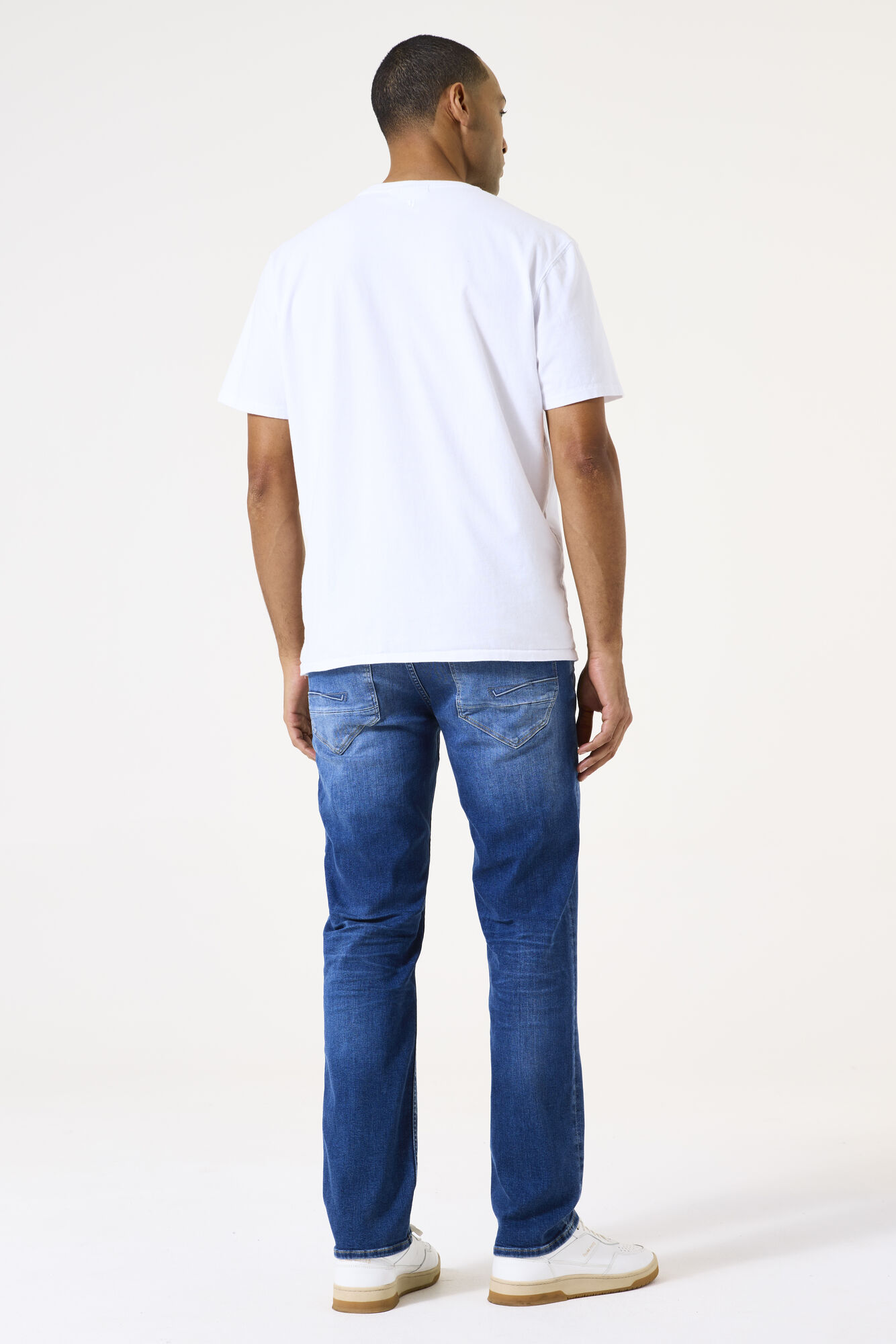 Garcia_NOS_3989_691-3989_4-jpg