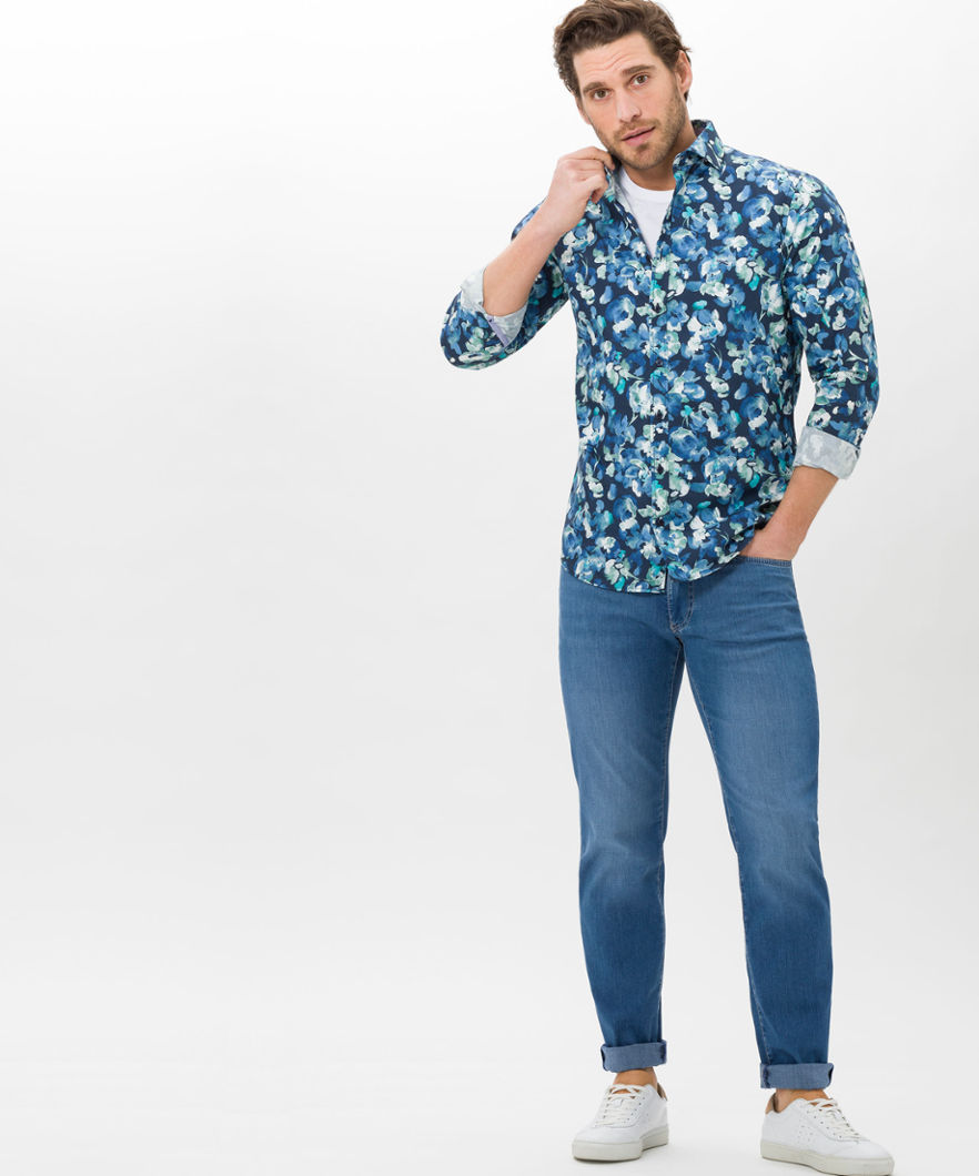 846147_7962220_26_3_6_AB