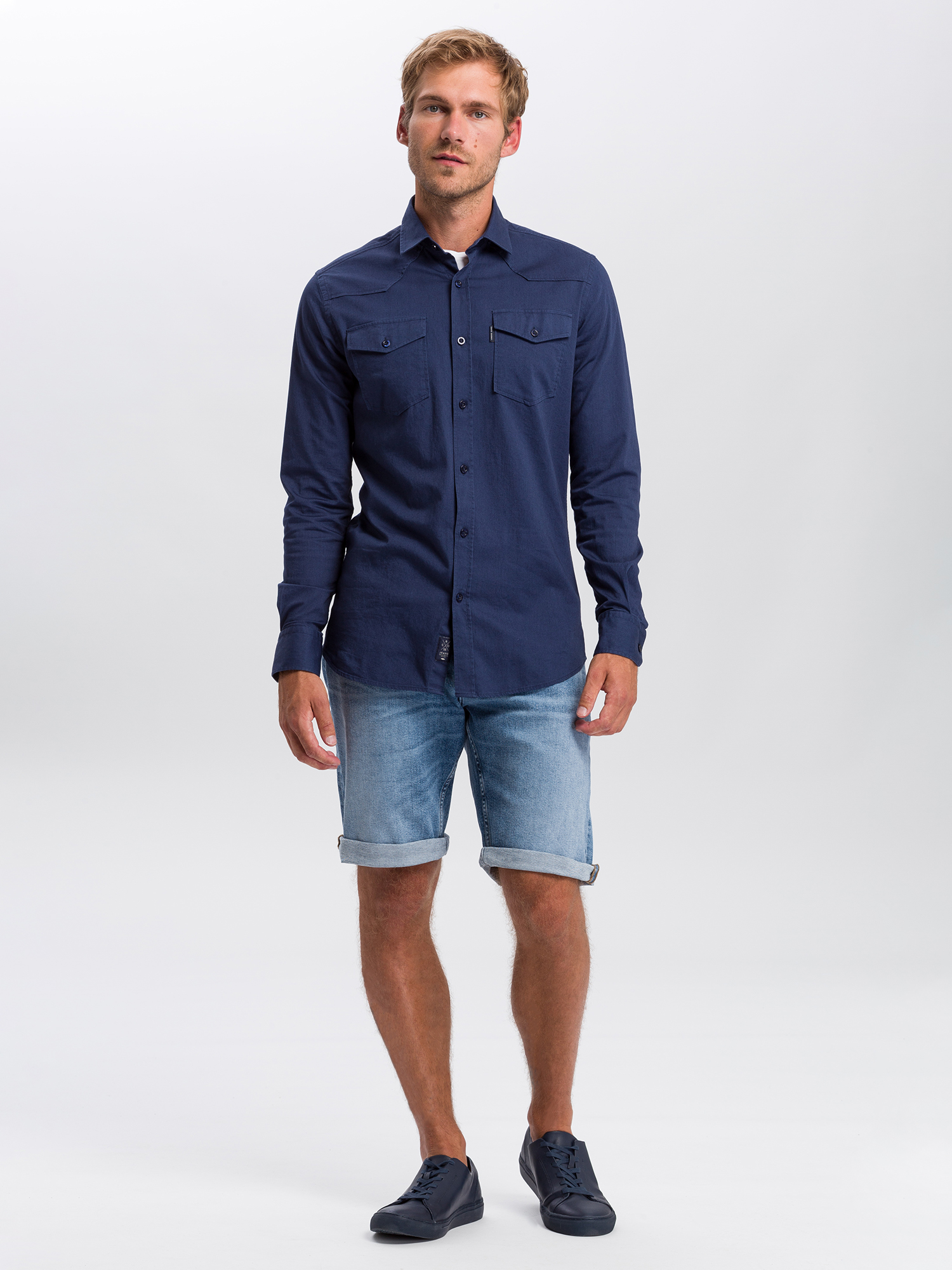 A_565_144_cross_jeans_null_3