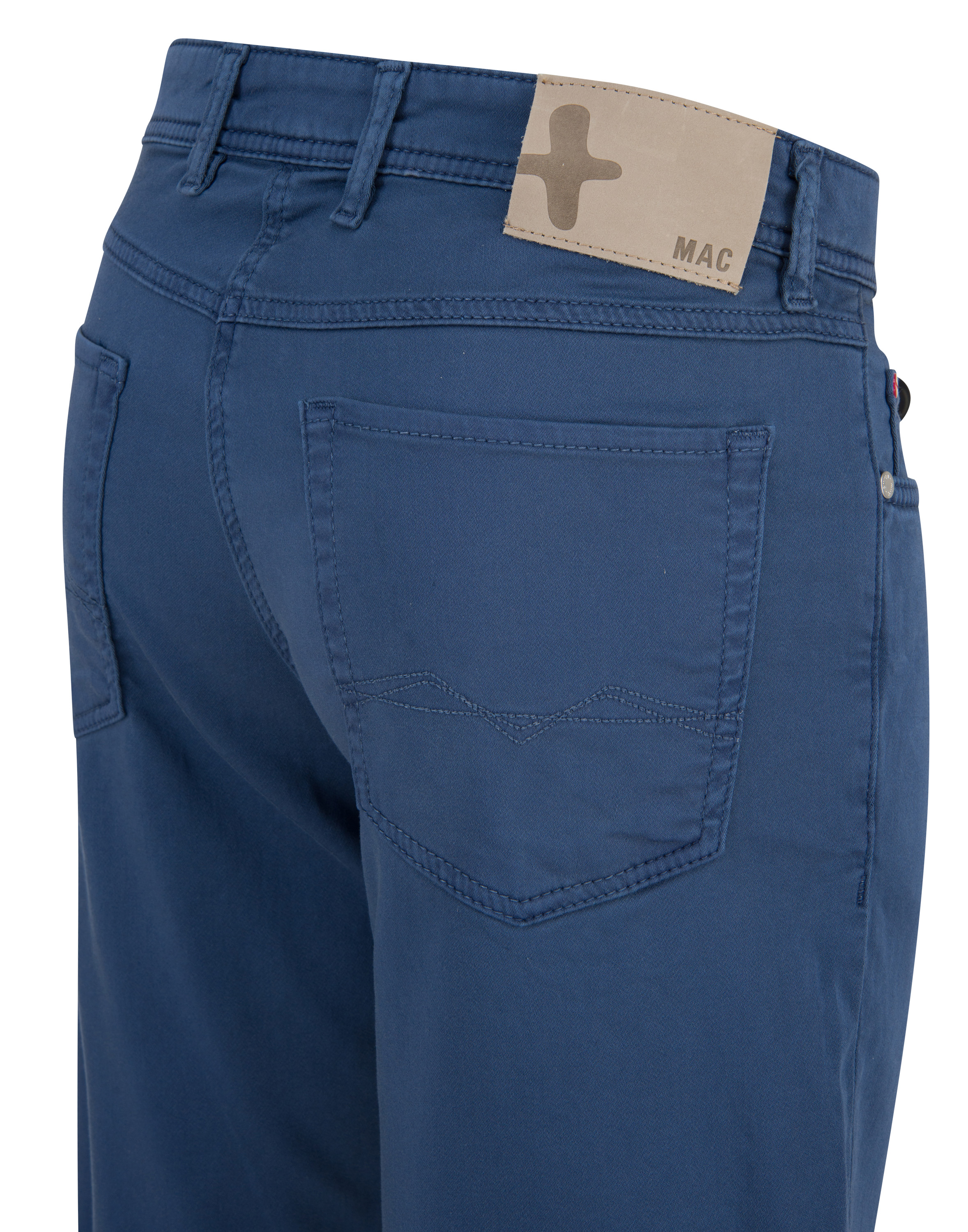 mac-jog-n-bermuda-indigo-blue-0562-00-0994-h095-ma0562-00-0994-h095C08VkkoqUNCRC