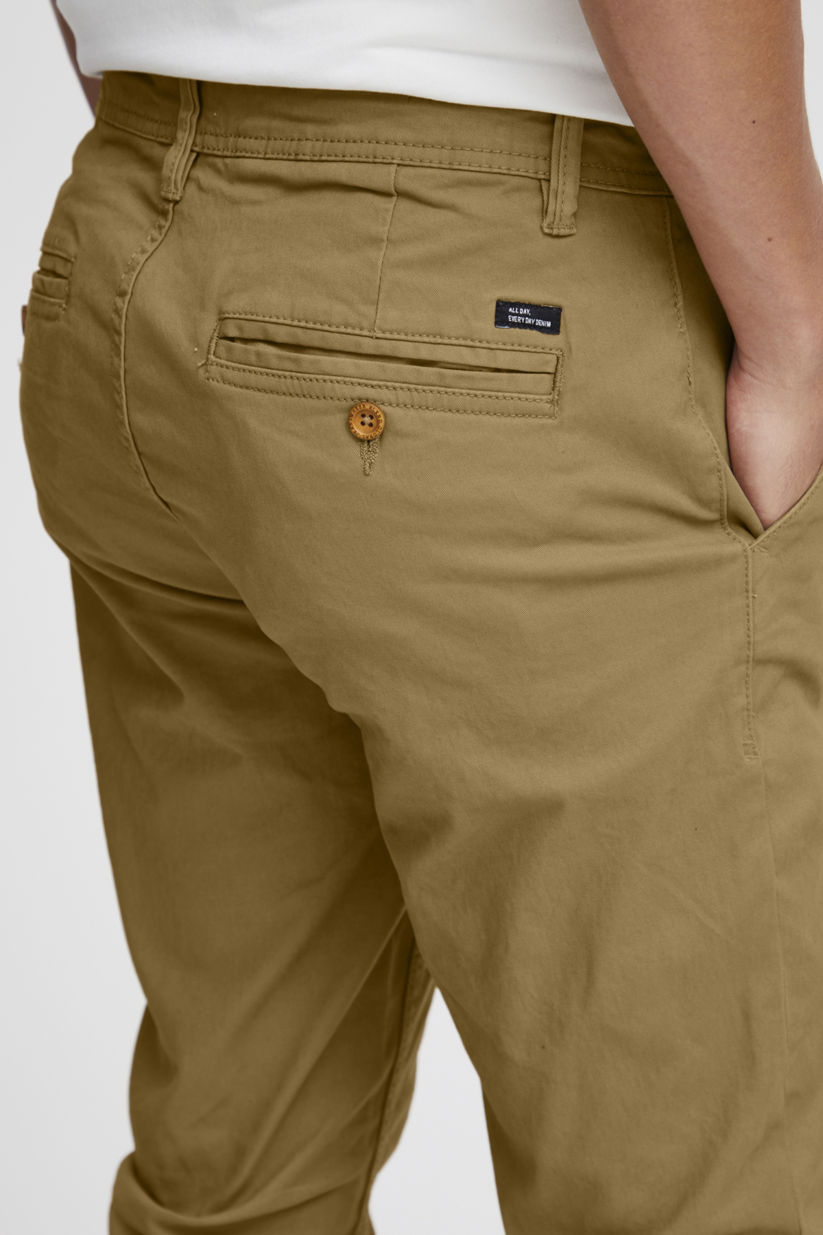 20703472_75107_360-jpeg