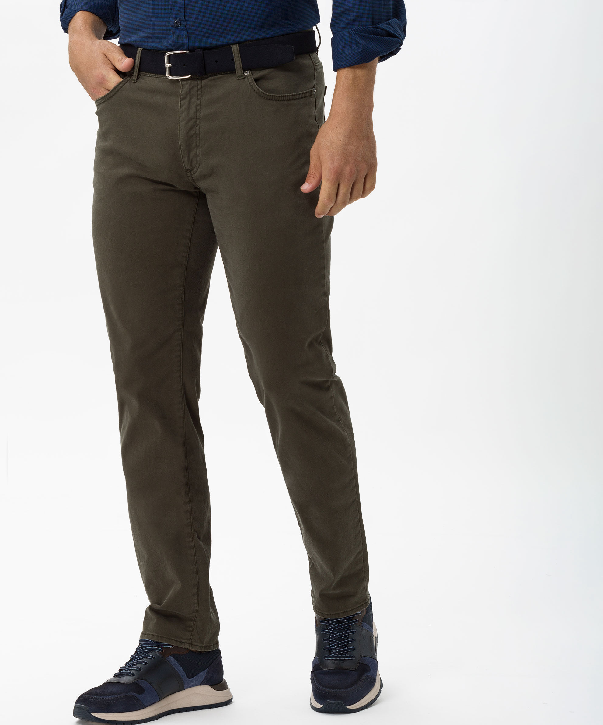 BRAX_221_32_853504_7864120_4