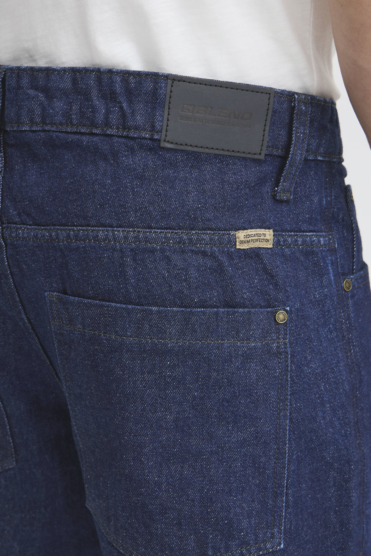 20718121_200299_360-jpeg