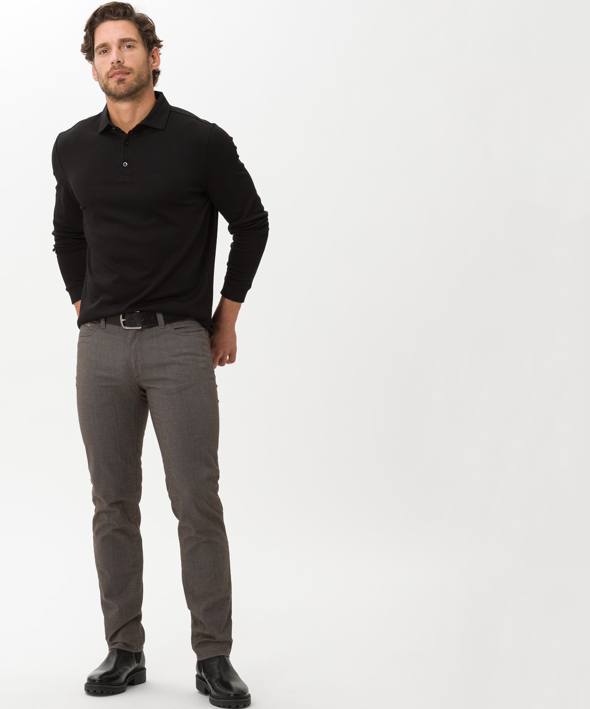 BRAX_221_56_853204_7864520_3